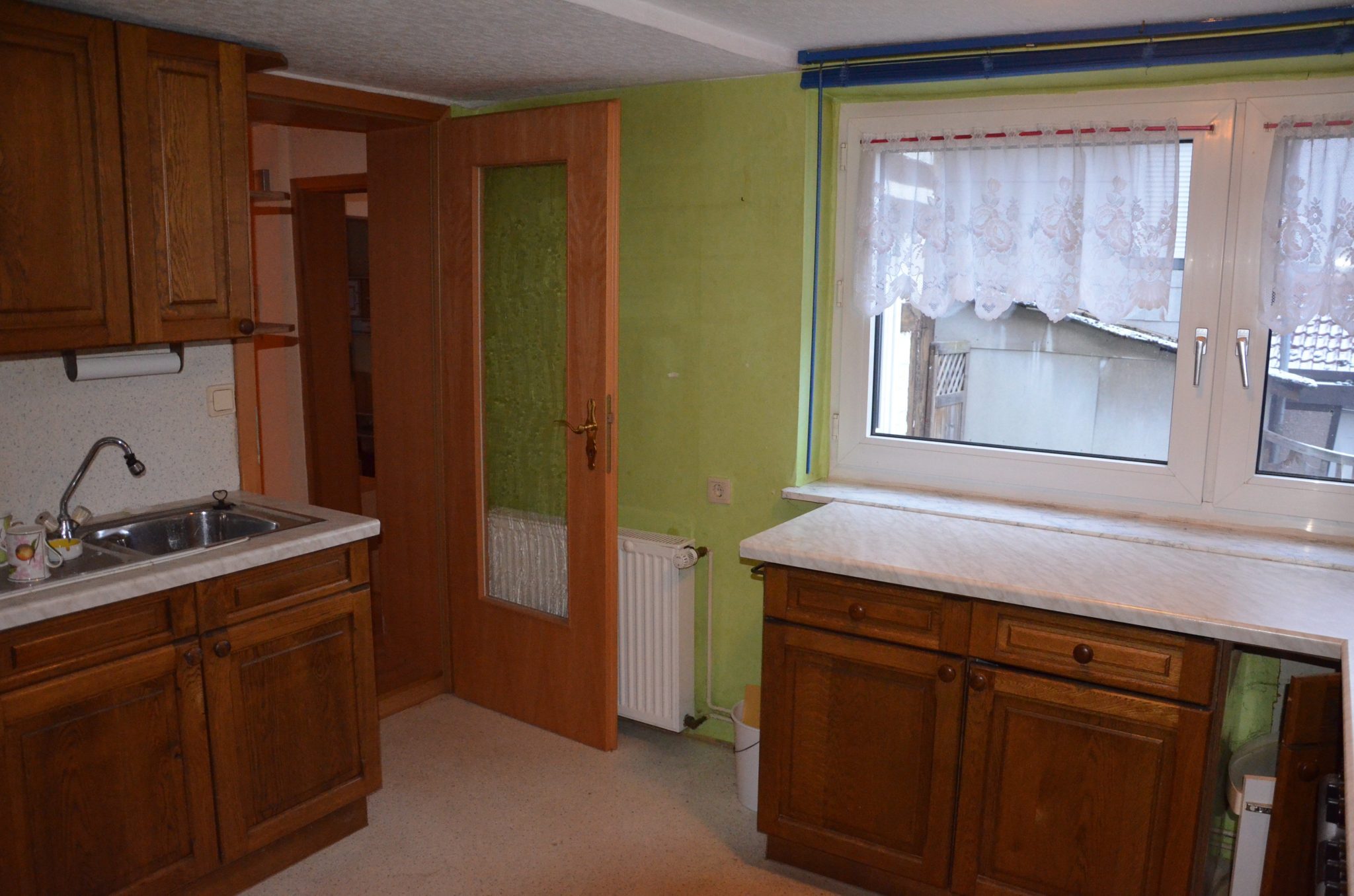 König Immobilien GmbH - Immobilienangebot - Schwalmstadt - Einfamilienhaus - Viel Platz für Sie und Ihre Lieben inmitten von Treysa! Keine Käuferprovision