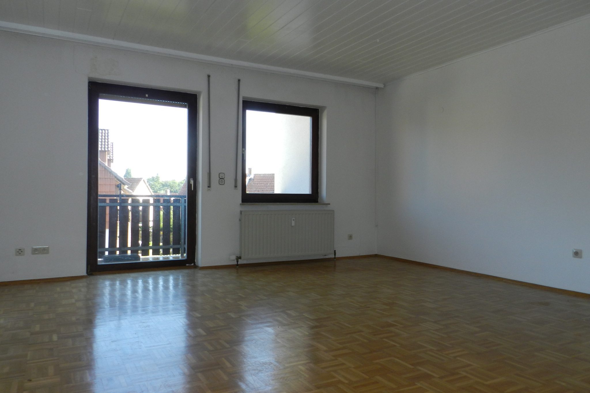 König Immobilien GmbH - Immobilienangebot - Bad Zwesten - Maisonettewohnung - Hochwertige Maisonettewohnung mit Balkon - 4ZKB!