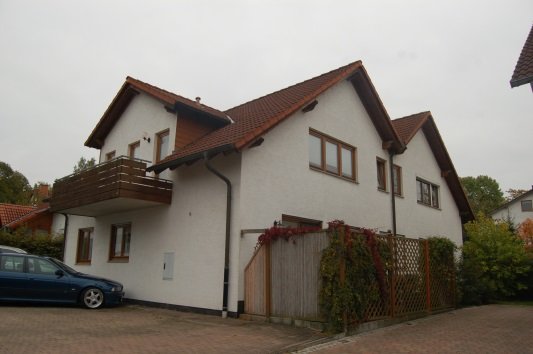 König Immobilien GmbH - Immobilienangebot - Kaufungen - Dachgeschosswohnung - Gemütliche Dachgeschosswohnung mit Balkon in Kaufungen