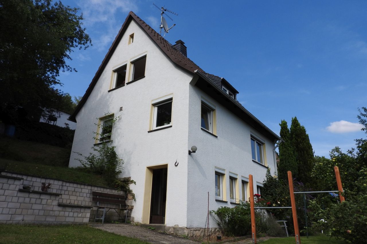 König Immobilien GmbH - Immobilienangebot - Baunatal - Einfamilienhaus - Gepflegtes Einfamilienhaus in Baunatal! - KEINE KÄUFERPROVISION-