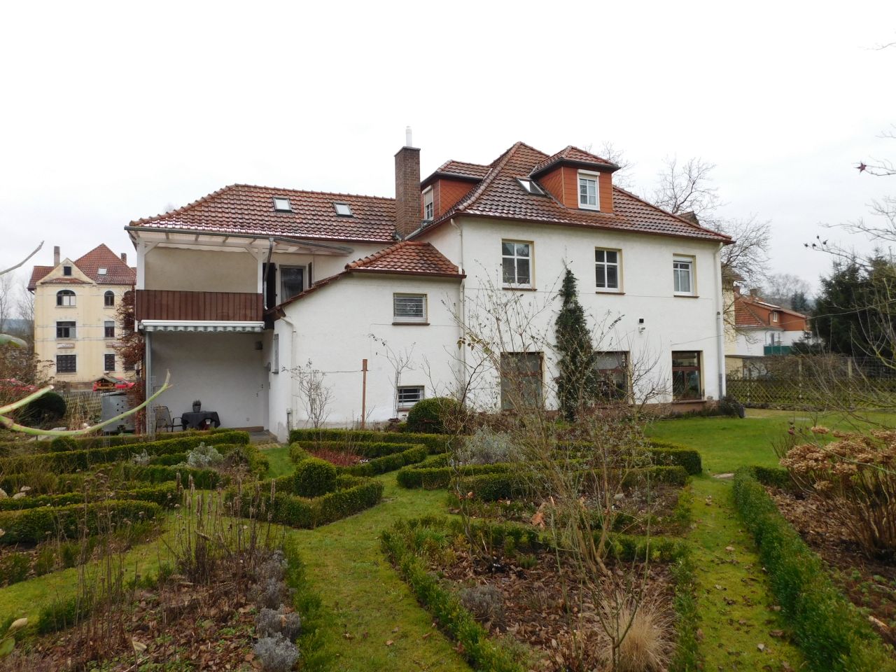König Immobilien GmbH - Immobilienangebot - Melsungen - Einfamilienhaus - Ideale Lage für Handwerksbetriebe in Melsungen! -Keine Käuferprovision-