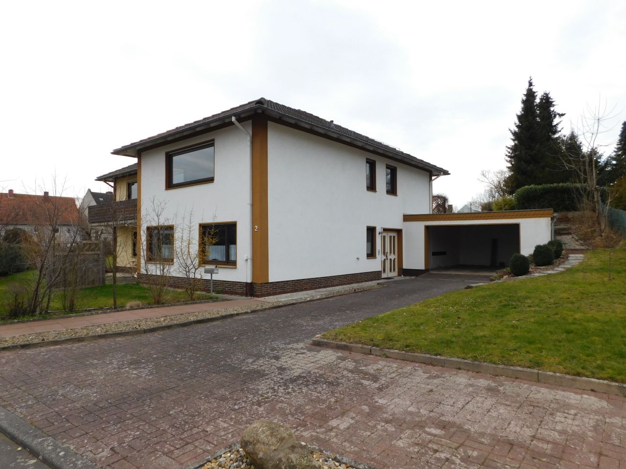 König Immobilien GmbH - Immobilienangebot - Guxhagen - Einfamilienhaus mit Einliegerwohnung - Ihr neues Zuhause in der besten Lage von Guxhagen!!!