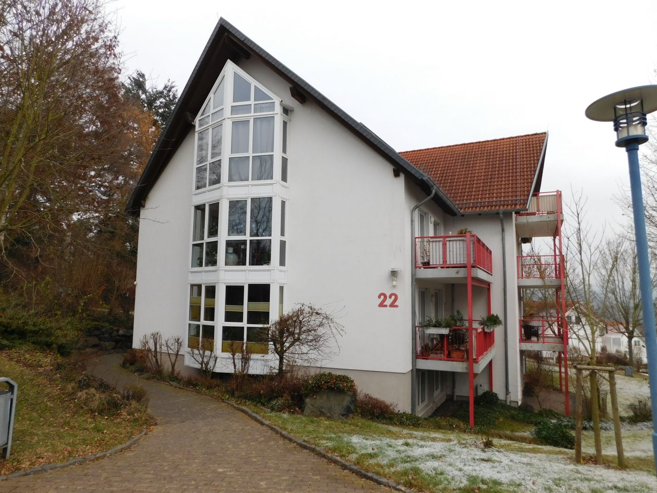 König Immobilien GmbH - Immobilienangebot - Melsungen - Dachgeschosswohnung - Dachgeschosswohnung für gehobene Ansprüche am Wohnpark Hopfenort! Keine Käuferprovision!