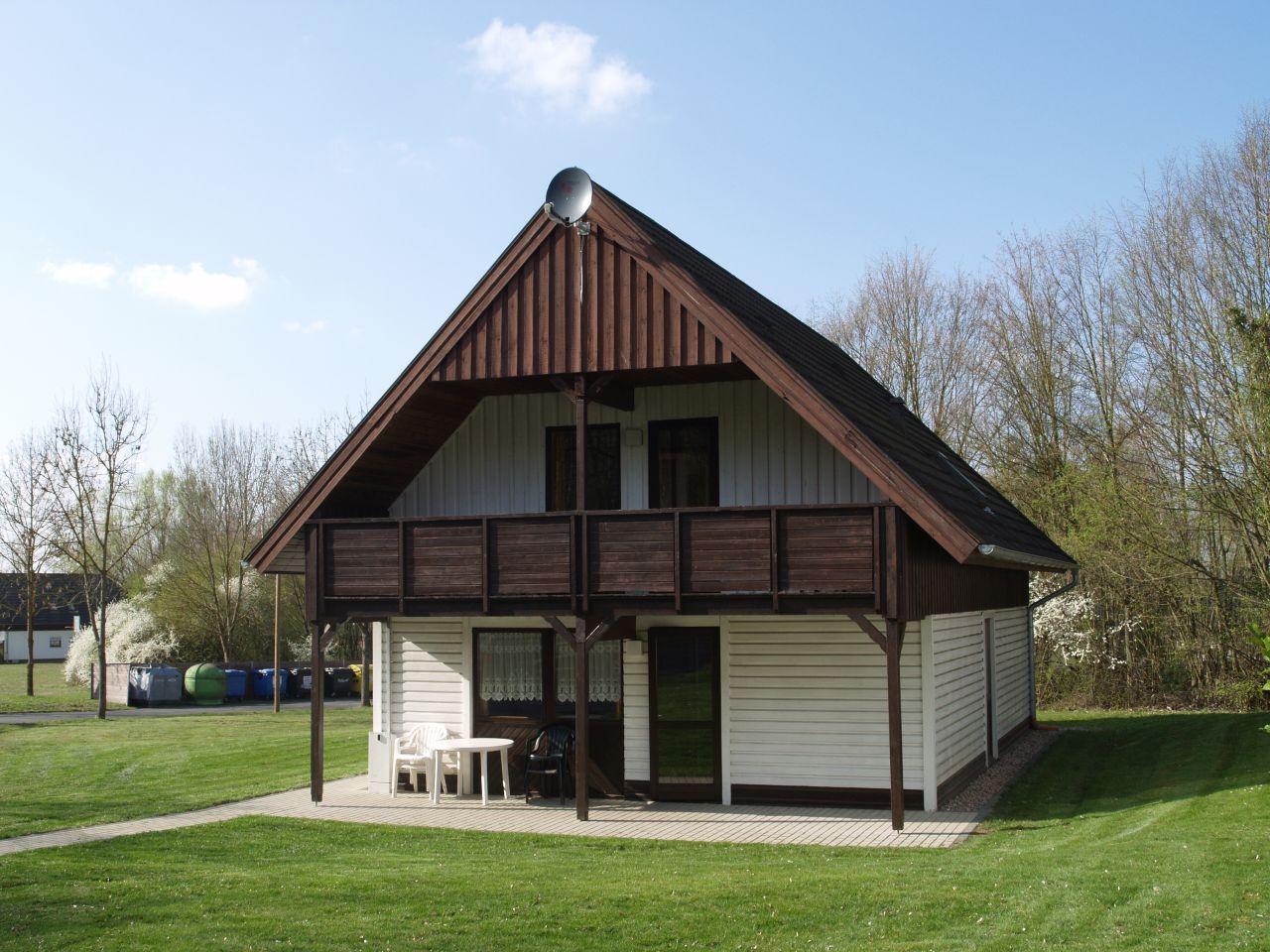 König Immobilien GmbH - Immobilienangebot - Frielendorf - Häuser - Rendite Objekt im Feriengebiet Silbersee!!! Keine Käuferprovision