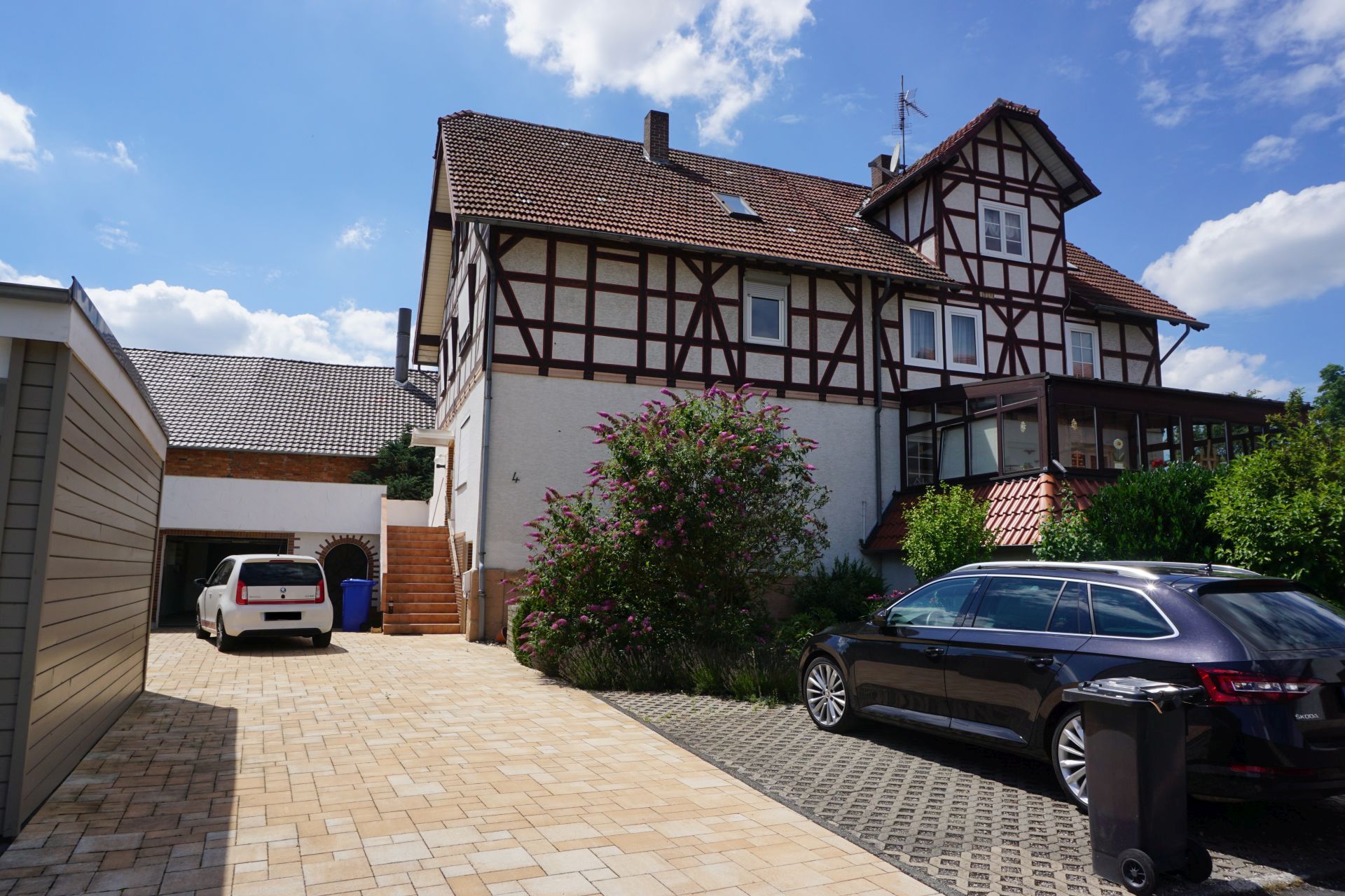 König Immobilien GmbH - Immobilienangebot - Edermünde - Doppelhaushälfte - Familienhaus in ruhiger Lage! Keine Käuferprovision!