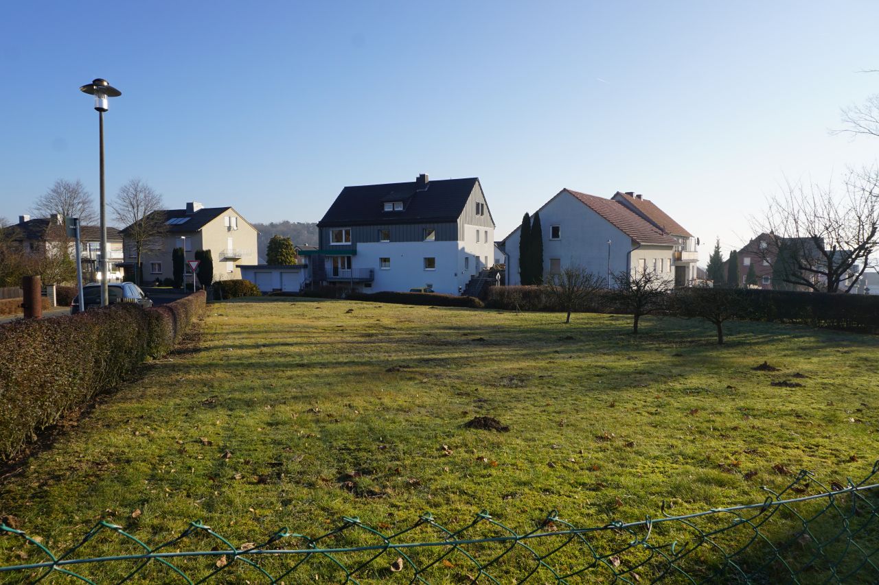 König Immobilien GmbH - Immobilienangebot - Gudensberg - Baugrund für Ein- / Zweifamilienhäuser - Kurzfristig bebaubar! Keine Käuferprovision!