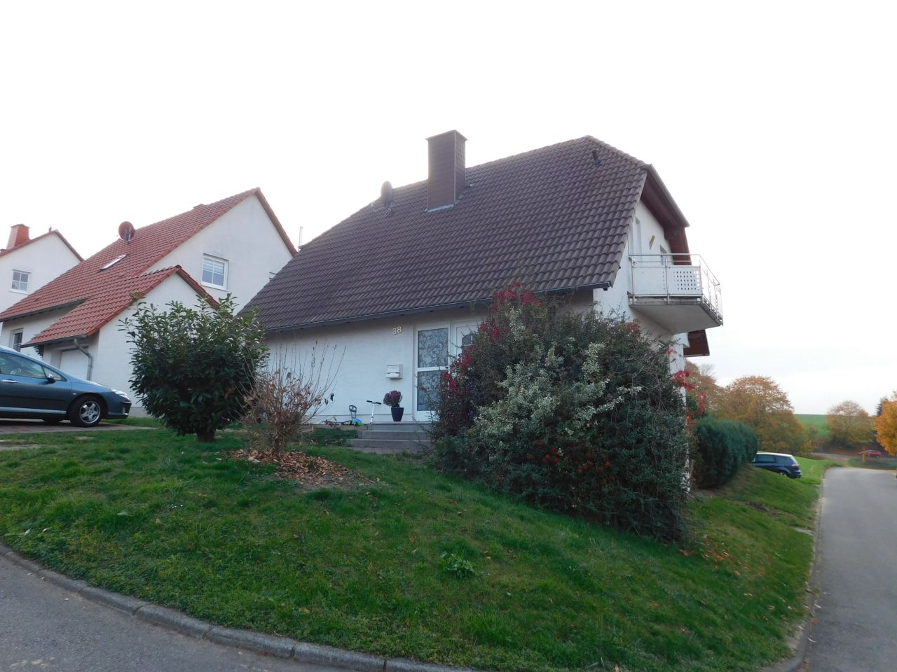 König Immobilien GmbH - Immobilienangebot - Guxhagen - Einfamilienhaus - Ihr neues Familiendomizil wartet in Guxhagen-Albshausen auf Sie! KEINE KÄUFERPROVISION