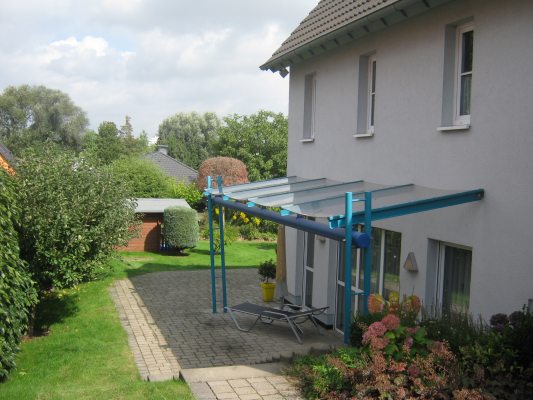 König Immobilien GmbH - Immobilienangebot - Vellmar - Einfamilienhaus - Verspielt, durchdacht, elegant - Ihr neues Zuhause in Vellmar!