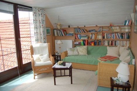 König Immobilien GmbH - Immobilienangebot - Wolfhagen - Zweifamilienhaus - Zweifamilienhaus mit Nebengebäude! KEINE KÄUFERPROVISION