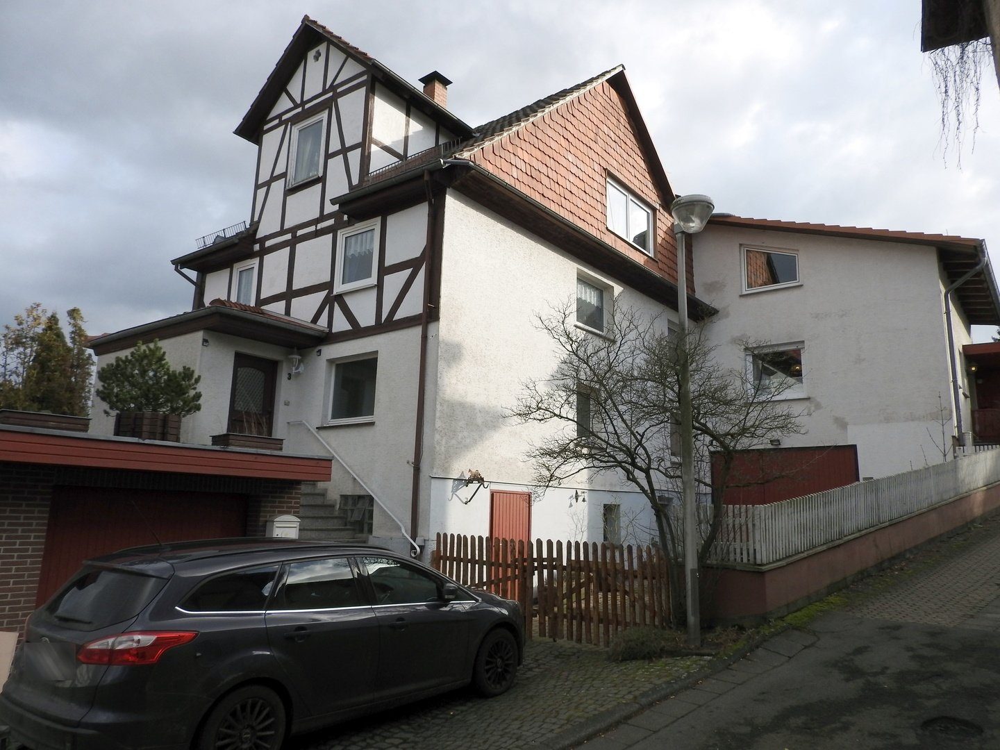 Immobilienangebot - Söhrewald - Alle - Jede Menge Platz: Doppelhaus für zwei Generationen in Söhrewald! KEINE KÄUFERPROVISION