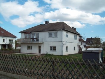 König Immobilien GmbH - Immobilienangebot - Felsberg - Einfamilienhaus - Neuer Preis! Haus in bester Lage sucht neuen Eigentümer!