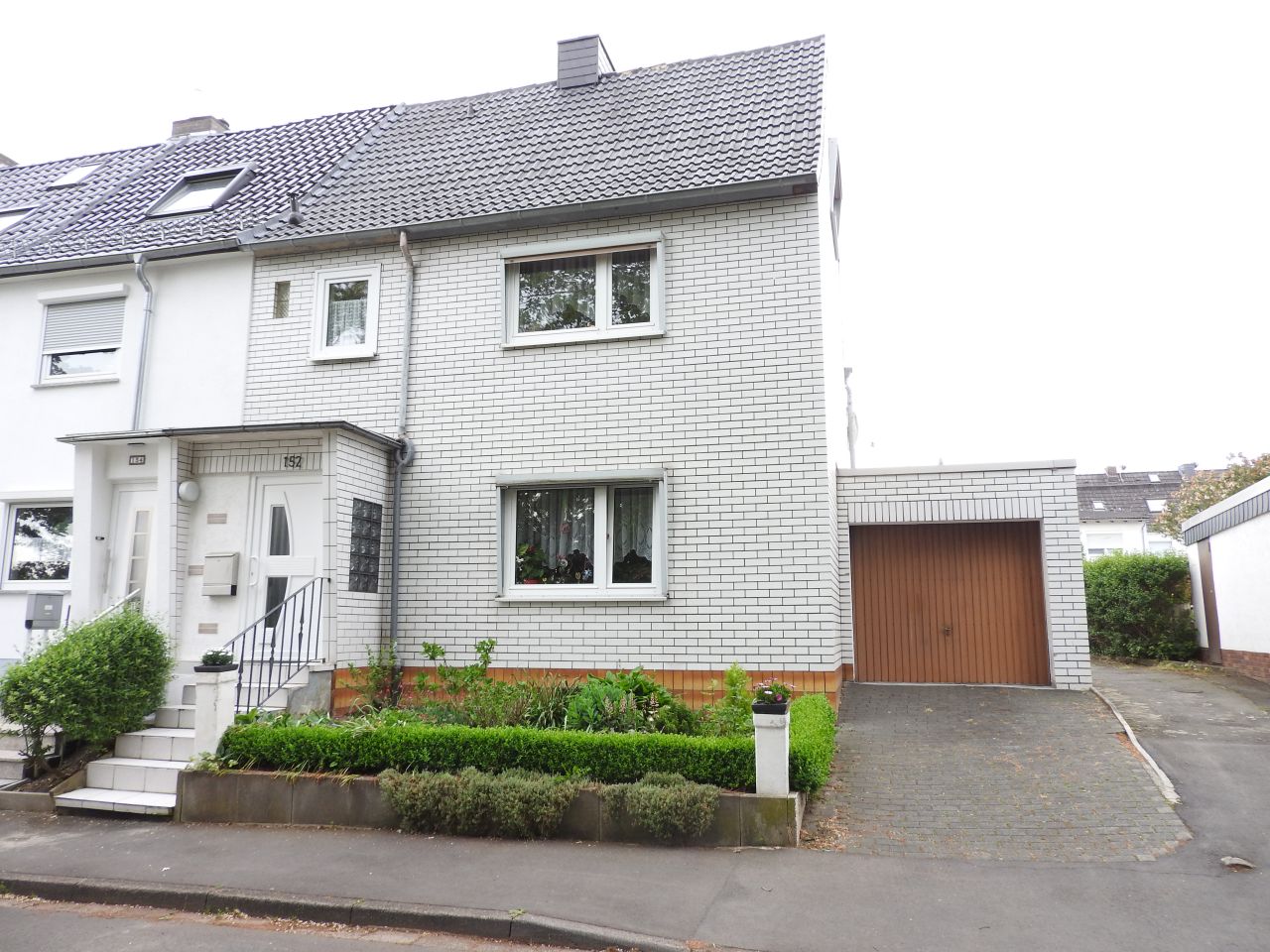 König Immobilien GmbH - Immobilienangebot - 34125 Kassel - Fasanenhof - Reiheneckhaus - Gemütliches Reiheneckhaus in KS-Fasanenhof! KEINE KÄUFERPROVISION