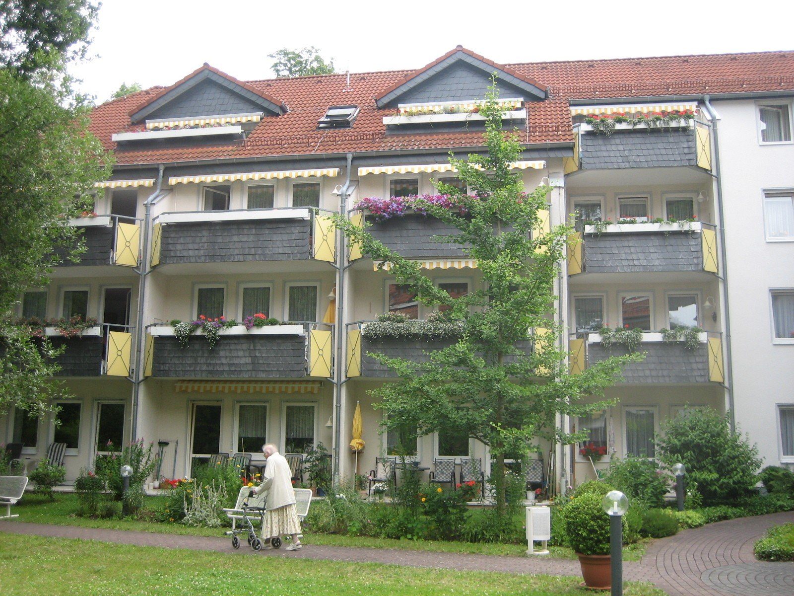 Immobilienangebot - Marburg - Alle - Kapitalanlage in Seniorenzentrum Ars Vivendi, Verkauf im Bieterverfahren.