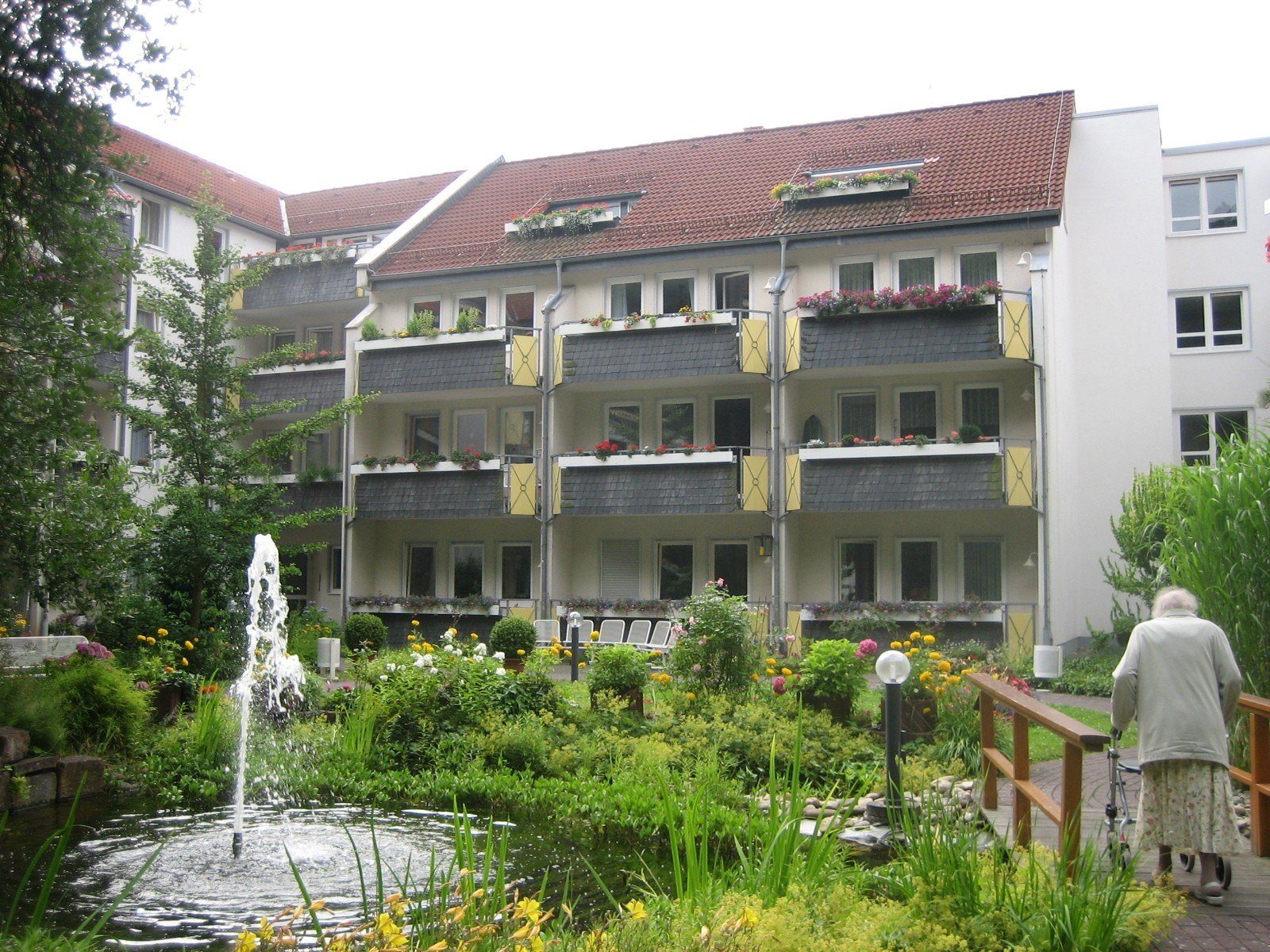 Immobilienangebot - Marburg - Alle - Kapitalanlage in Seniorenzentrum Ars Vivendi, Verkauf im Bieterverfahren.