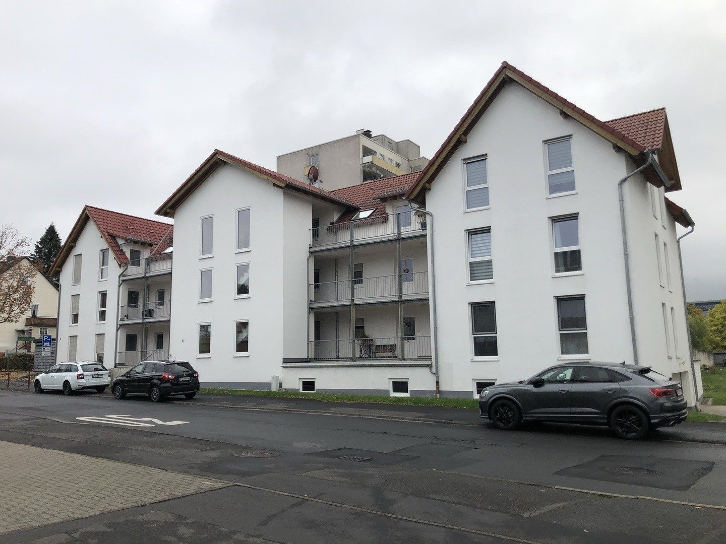 Immobilienangebot - Fuldabrück - Alle - Tiefgaragenstellplatz ab sofort in Bergshausen zu vermieten!