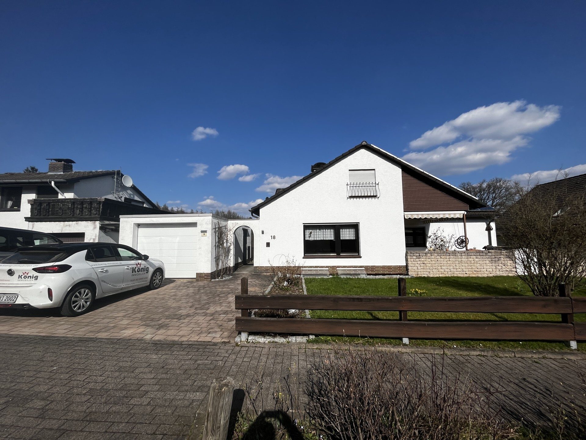 Immobilienangebot - Helsa - Wohnen - Für die Familie, Einfamilienhaus in toller Lage! KEINE KÄUFERPROVISION