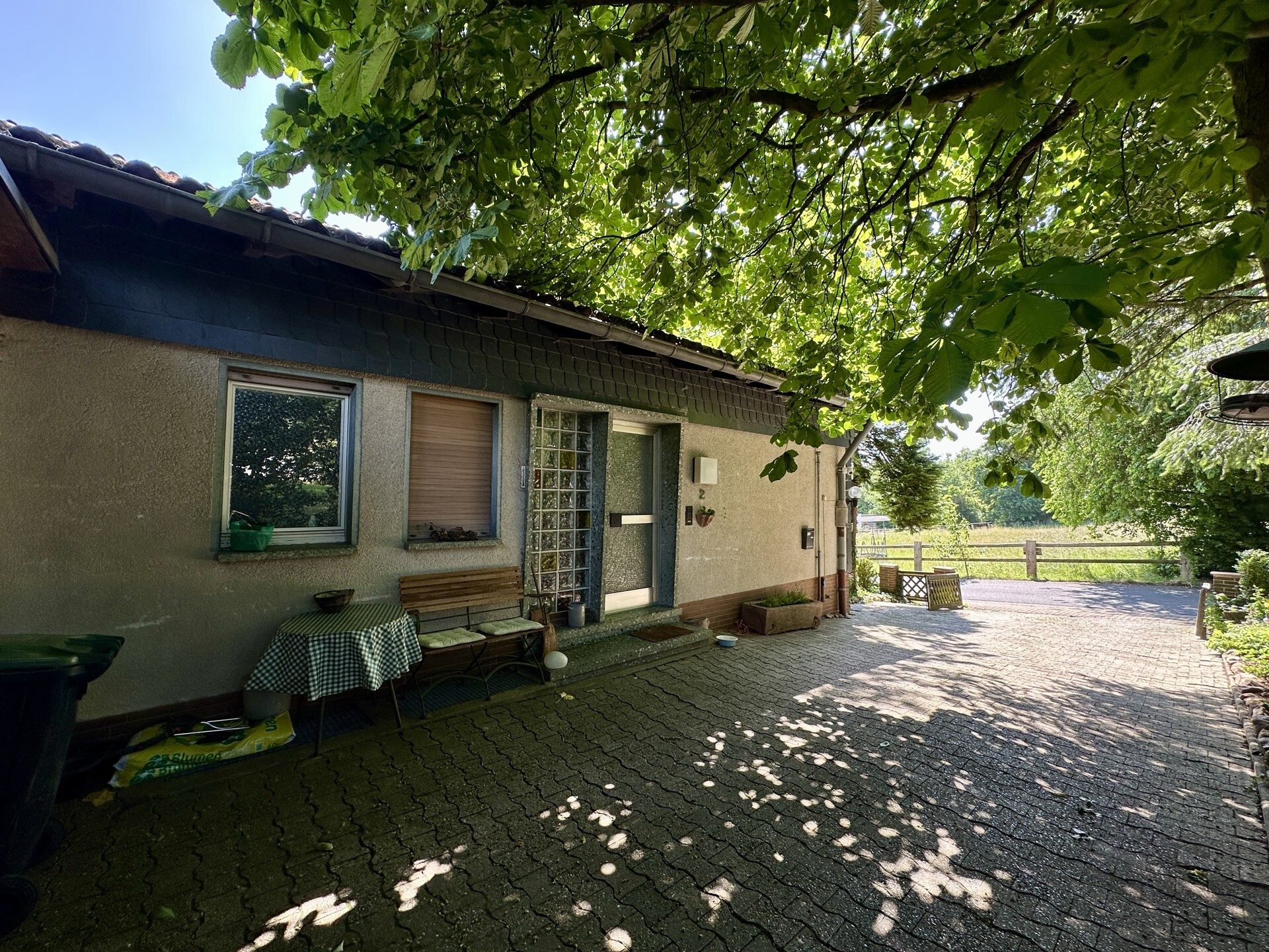 Immobilienangebot - Jesberg - Wohnen - Raum für Ideen - Einfamilienhaus in Jesberg! Keine Käuferprovision!