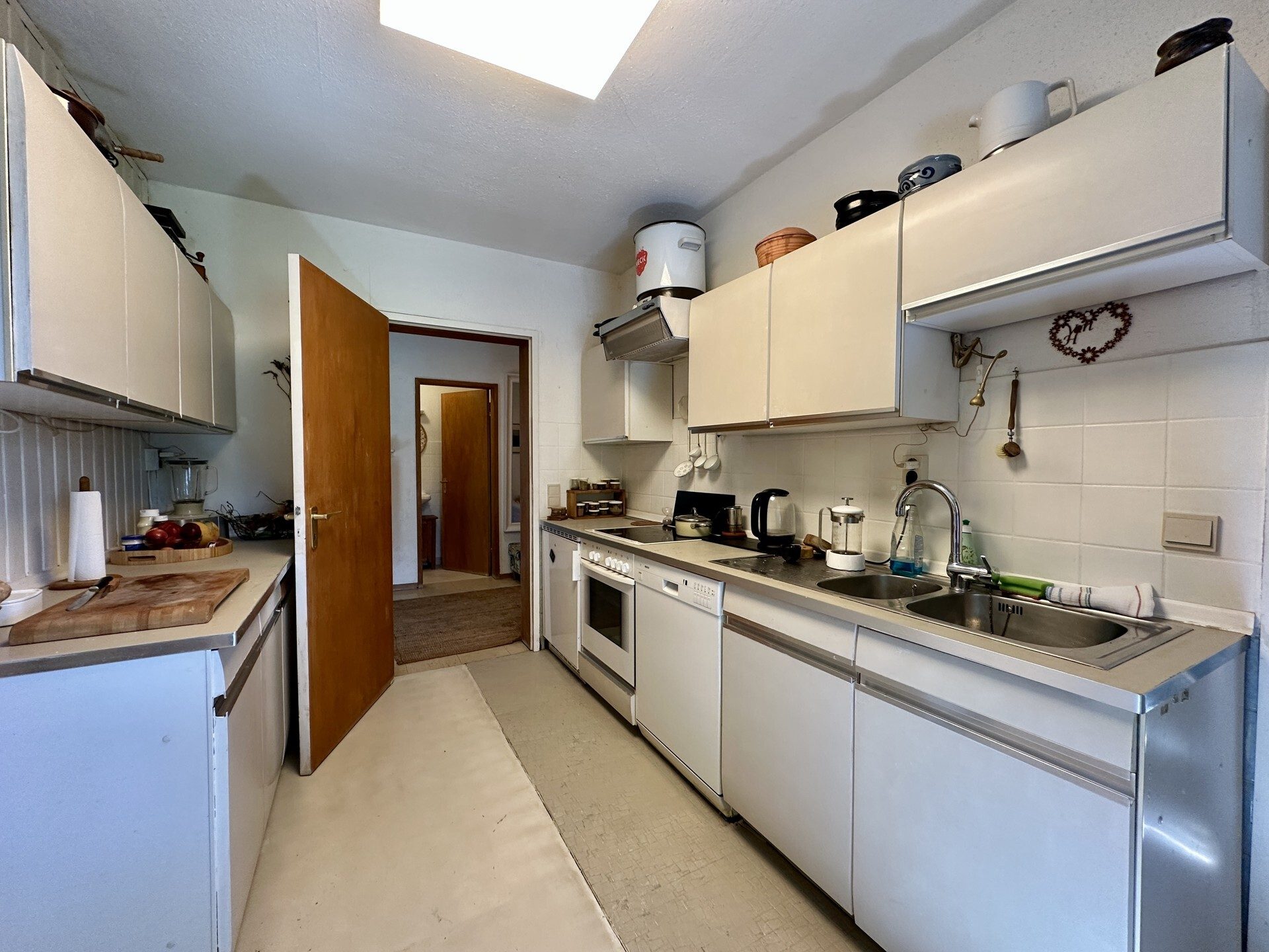 Immobilienangebot - Jesberg - Wohnen - Raum für Ideen - Einfamilienhaus in Jesberg! Keine Käuferprovision!
