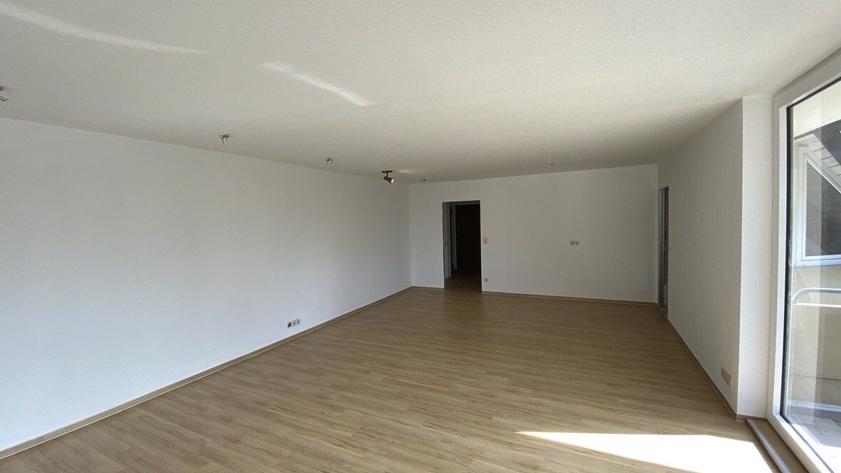 Immobilienangebot - Bad Wildungen - Wohnen - Selbst nutzen oder vermieten: Freie Eigentumswohnung in zentraler Lage! KEINE KÄUFERPROVISION