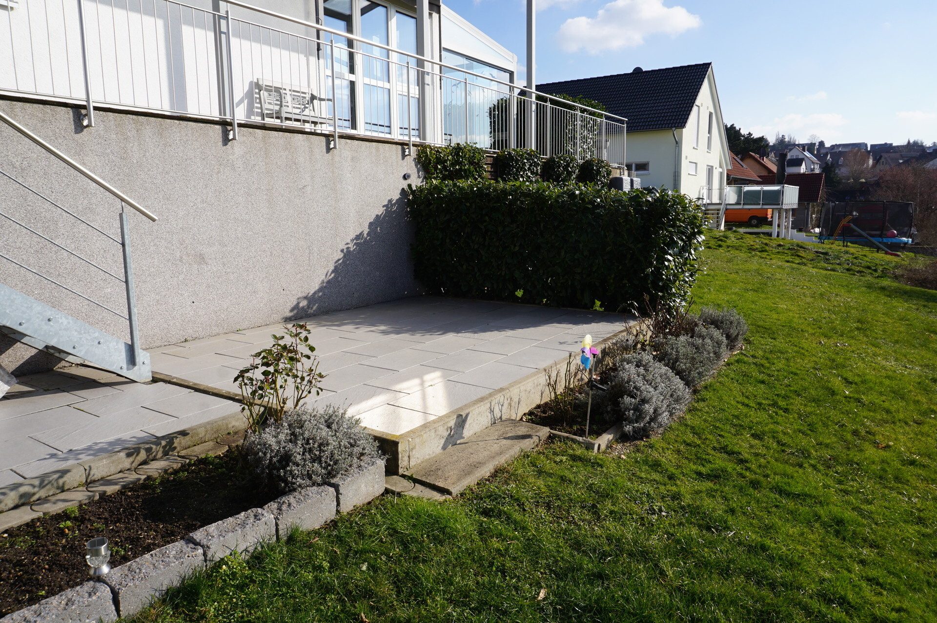 Immobilienangebot - Guxhagen - Wohnen - Ein Haus, das keine Wünsche offen lässt. Keine Käuferprovision!