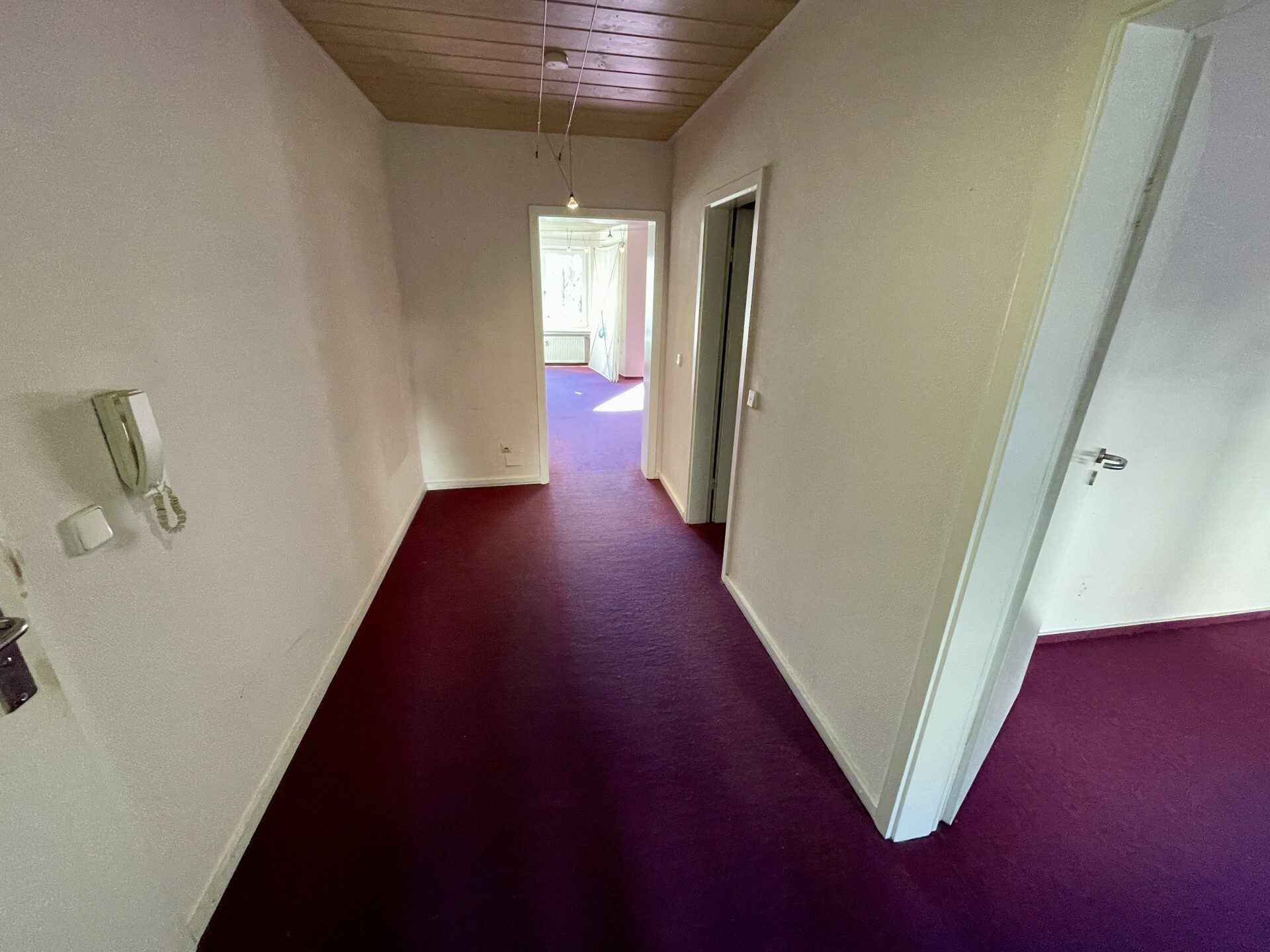 Immobilienangebot - Kassel - Alle - Zentrale Lage, sofort verfügbar: 2 ZKB in KS Mitte/West! KEINE KÄUFERPROVISION