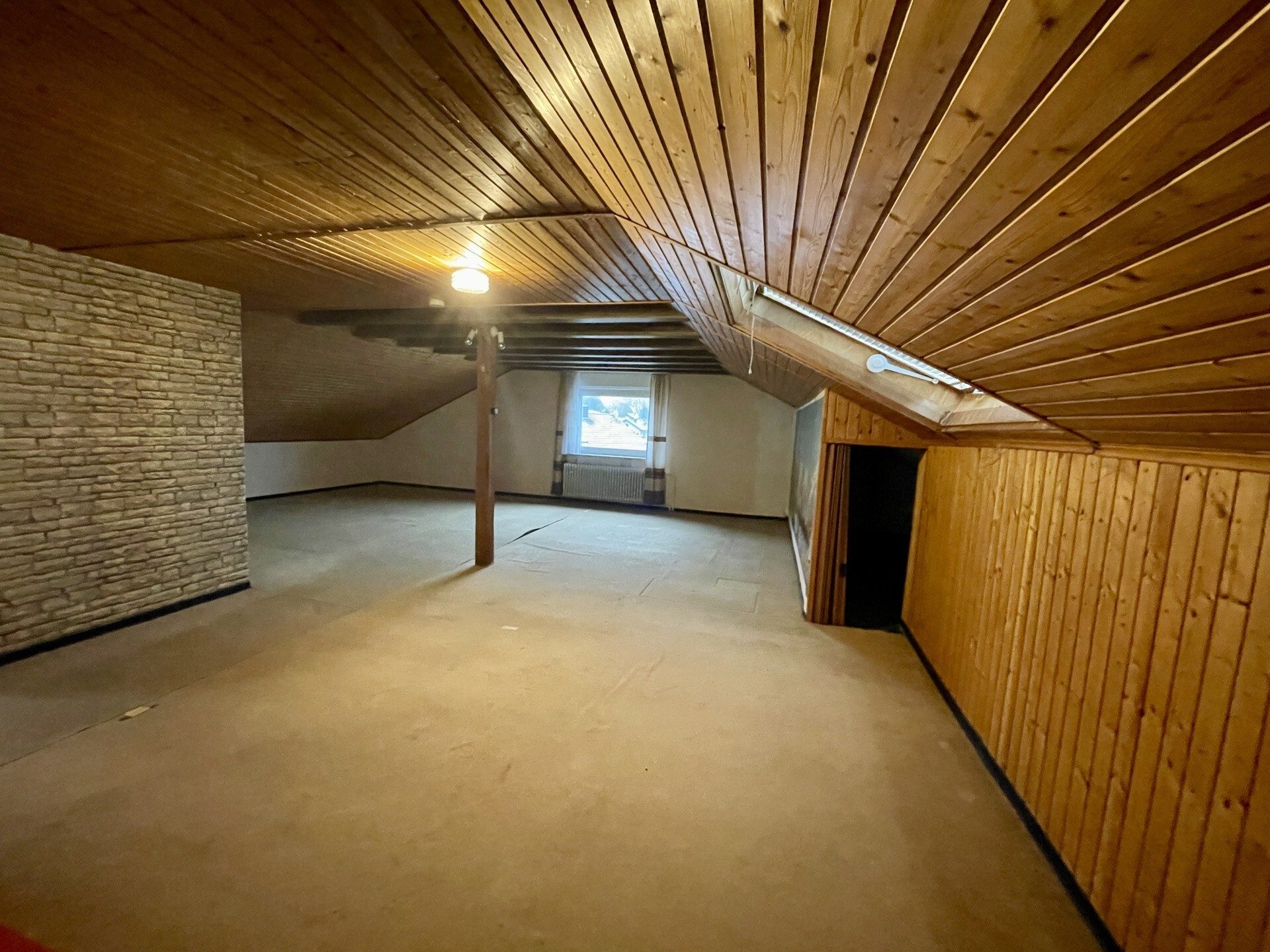 Immobilienangebot - Niedenstein - Alle - Familiennest mit Potenzial und großem Grundstück am Ortsrand! KEINE KÄUFERPROVISION