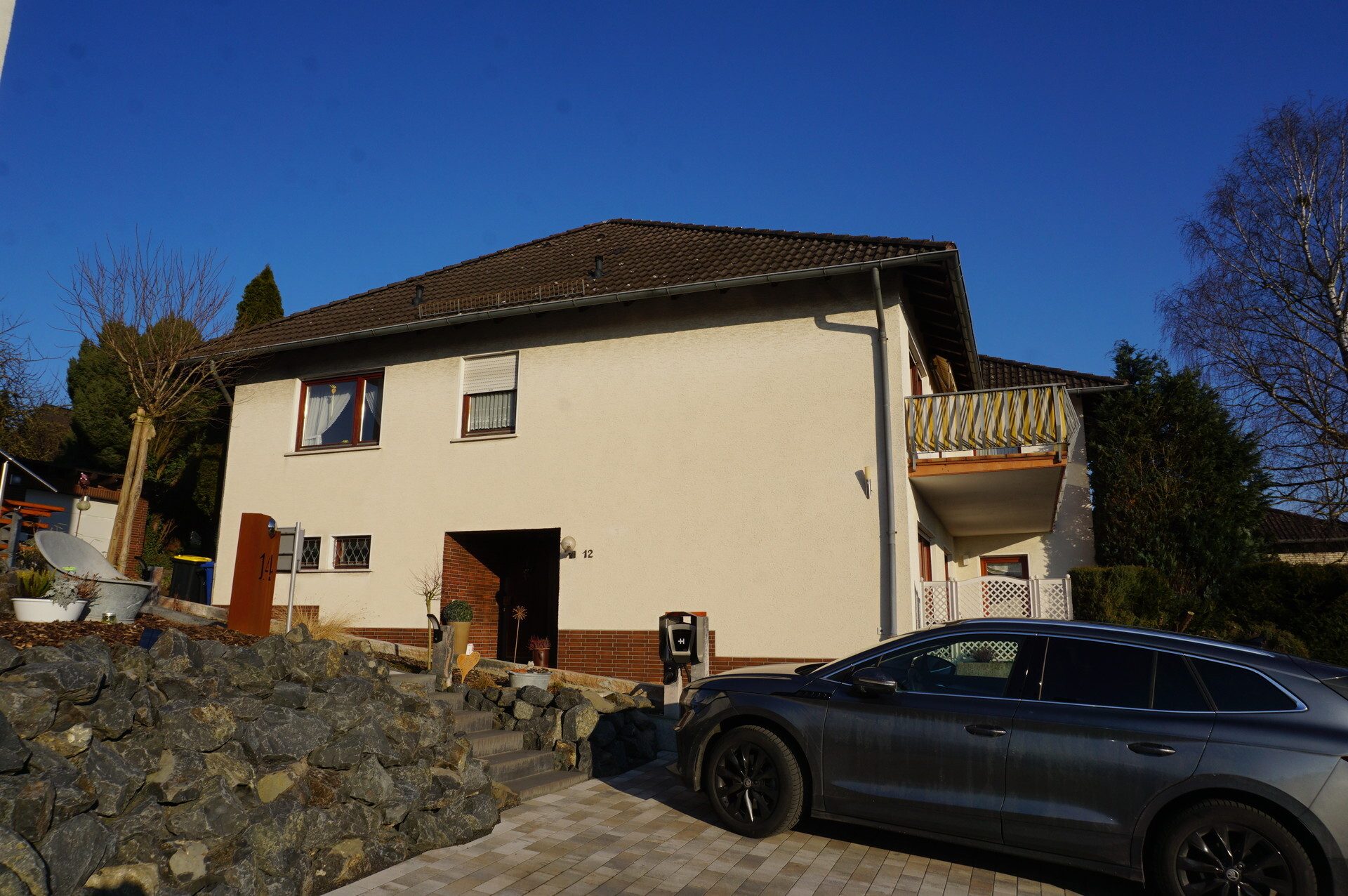 Immobilienangebot - Felsberg - Wohnen - Stattliches Haus mit Einliegerwohnung. Keine Käuferprovision!