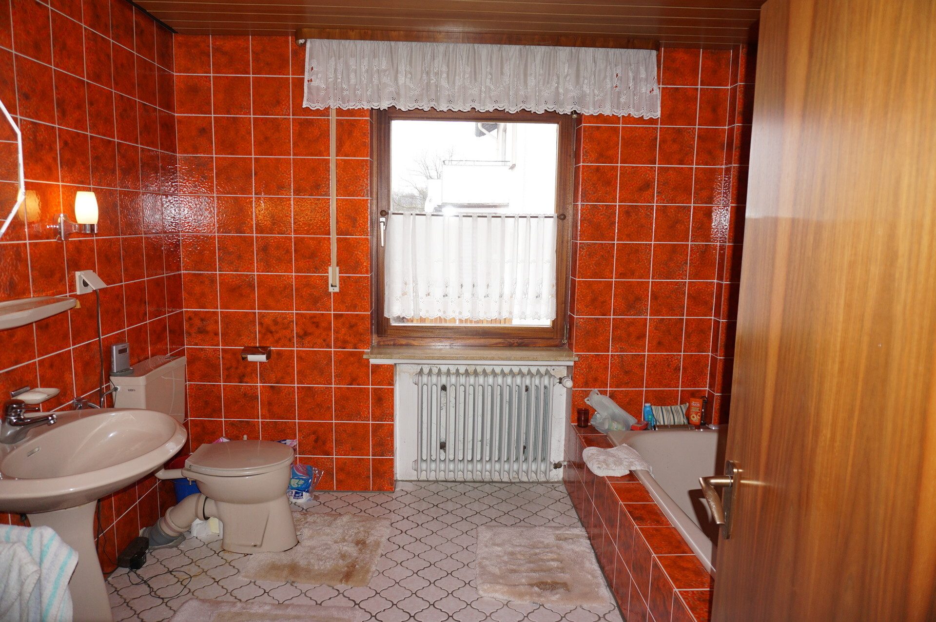 Immobilienangebot - Felsberg - Wohnen - Stattliches Haus mit Einliegerwohnung. Keine Käuferprovision!
