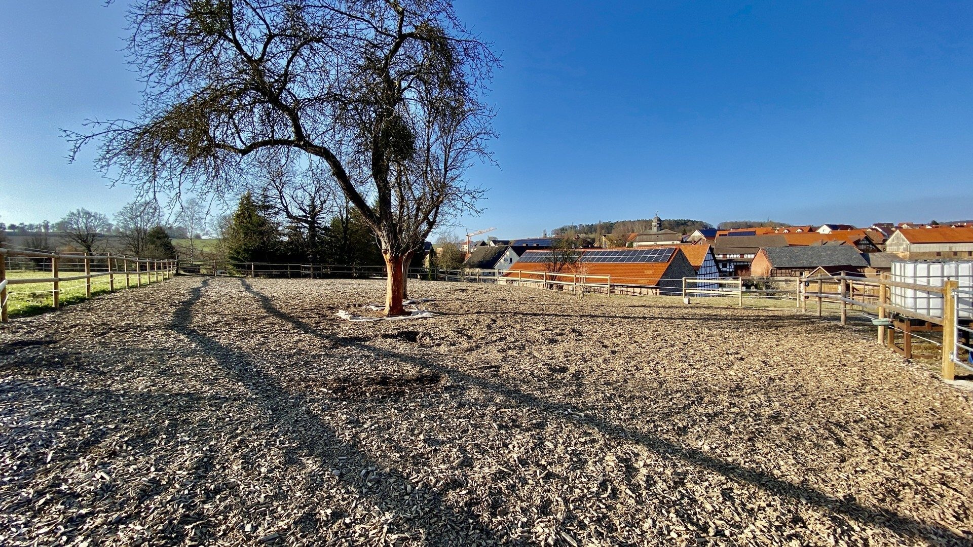 Immobilienangebot - Knüllwald - Alle - Großzügige 3ZKB Wohnung auf einem Resthof zu vermieten!