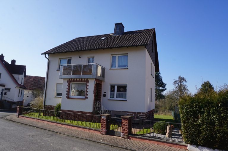 Immobilienangebot - Felsberg - Alle - Großzügiges Einfamilienhaus mit Wintergarten. Keine Käuferprovision!