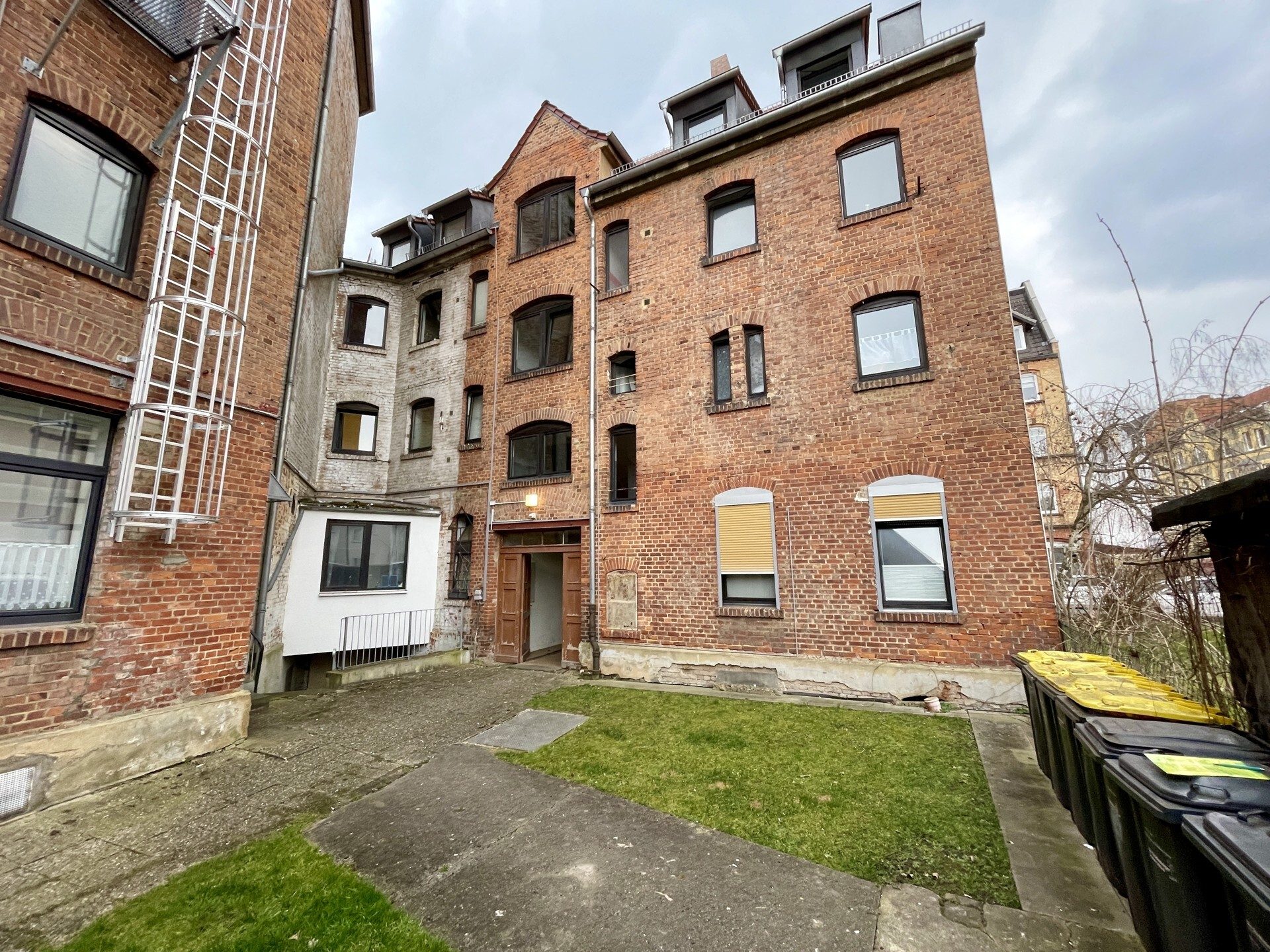Immobilienangebot - Kassel / Wesertor - Wohnen - Sanierte Eigentumswohnung zur Kapitalanlage oder Selbstnutzung! KEINE KÄUFERPROVISION