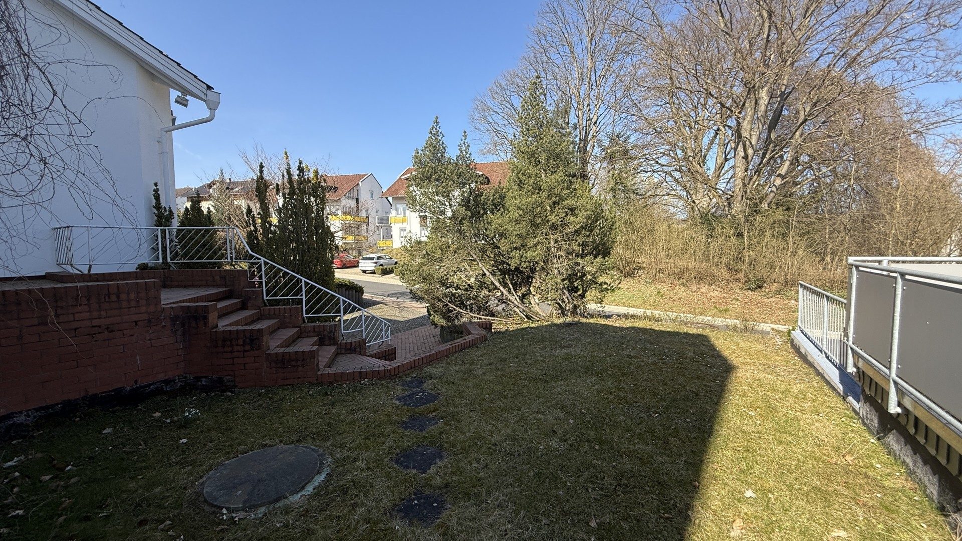 Immobilienangebot - Melsungen - Wohnen - Architektionisches Einfamilienhaus mit ELW, über den Dächern Melsungens! Keine Käuferprovision