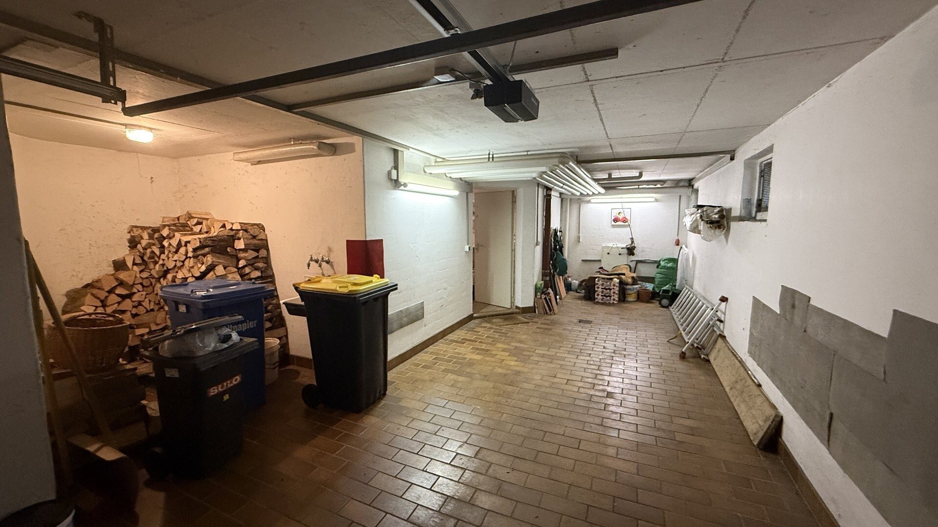 Immobilienangebot - Melsungen - Wohnen - Architektionisches Einfamilienhaus mit ELW, über den Dächern Melsungens! Keine Käuferprovision