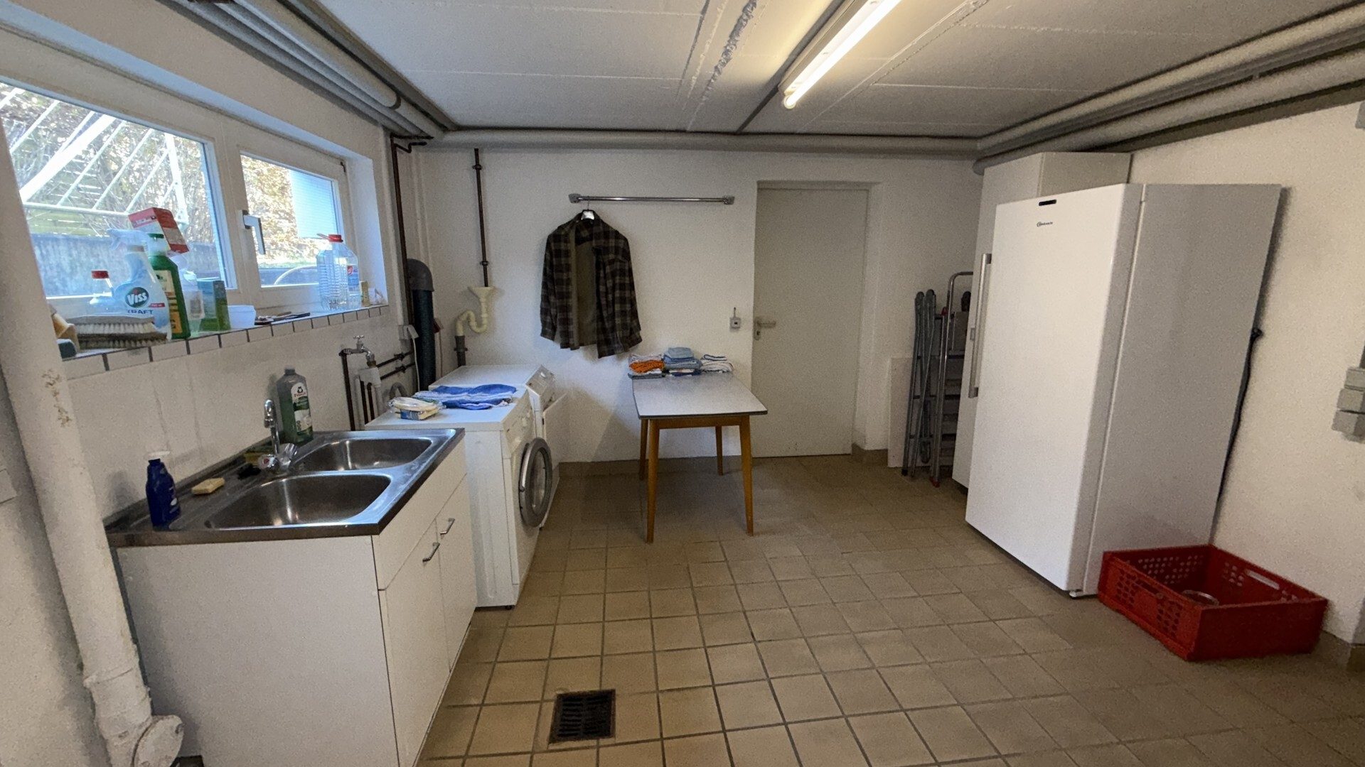 Immobilienangebot - Melsungen - Wohnen - Architektionisches Einfamilienhaus mit ELW, über den Dächern Melsungens! Keine Käuferprovision