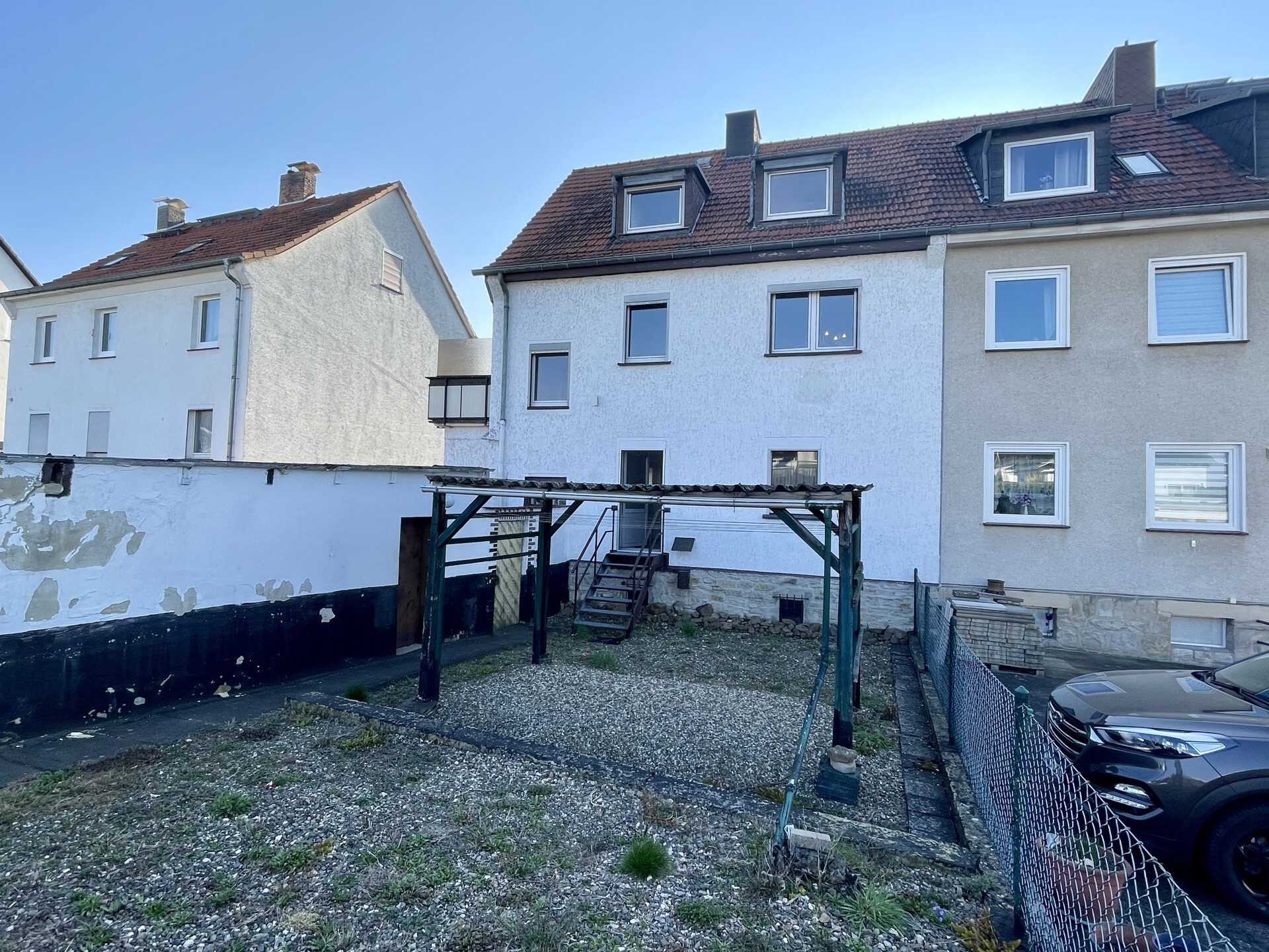 Immobilienangebot - Kassel / Forstfeld - Wohnen - Generationen-Doppelhaushälfte in KS-Forstfeld!
KEINE KÄUFERPROVISION