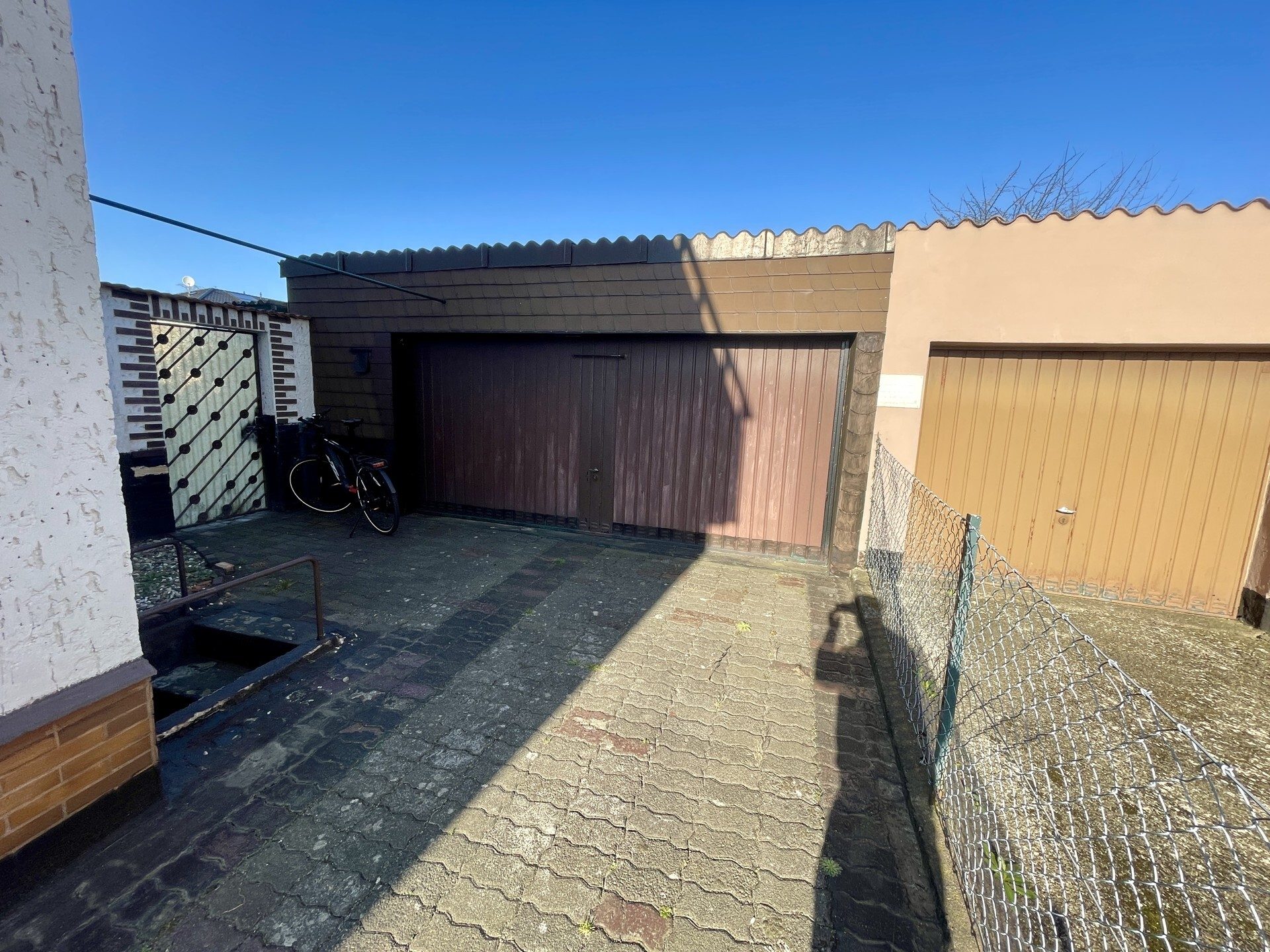 Immobilienangebot - Kassel / Forstfeld - Wohnen - Generationen-Doppelhaushälfte in KS-Forstfeld!
KEINE KÄUFERPROVISION
