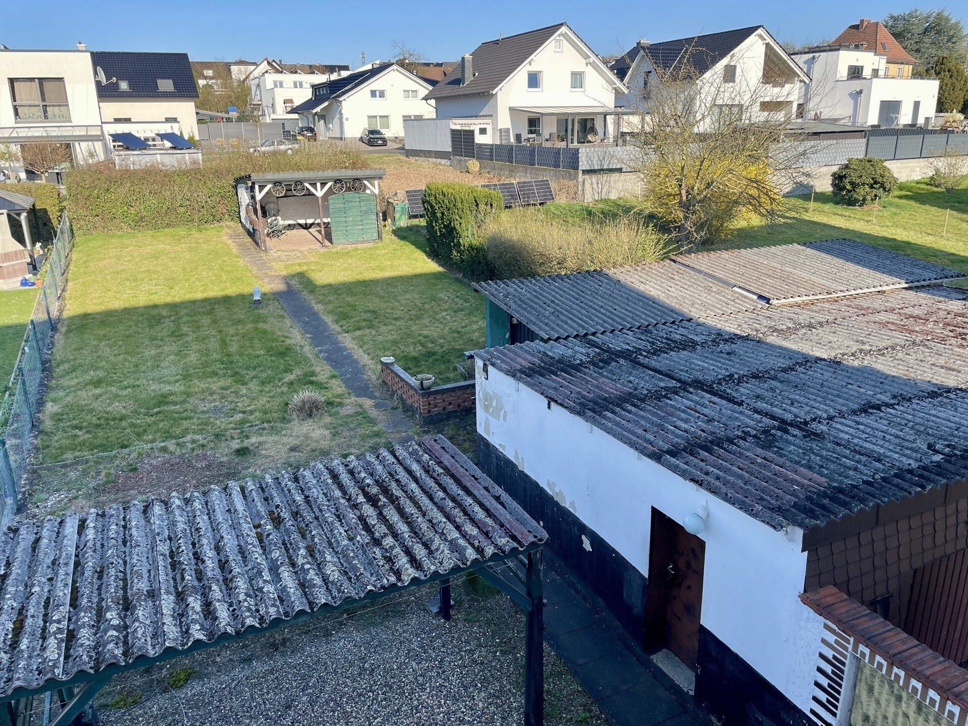 Immobilienangebot - Kassel / Forstfeld - Wohnen - Generationen-Doppelhaushälfte in KS-Forstfeld!
KEINE KÄUFERPROVISION