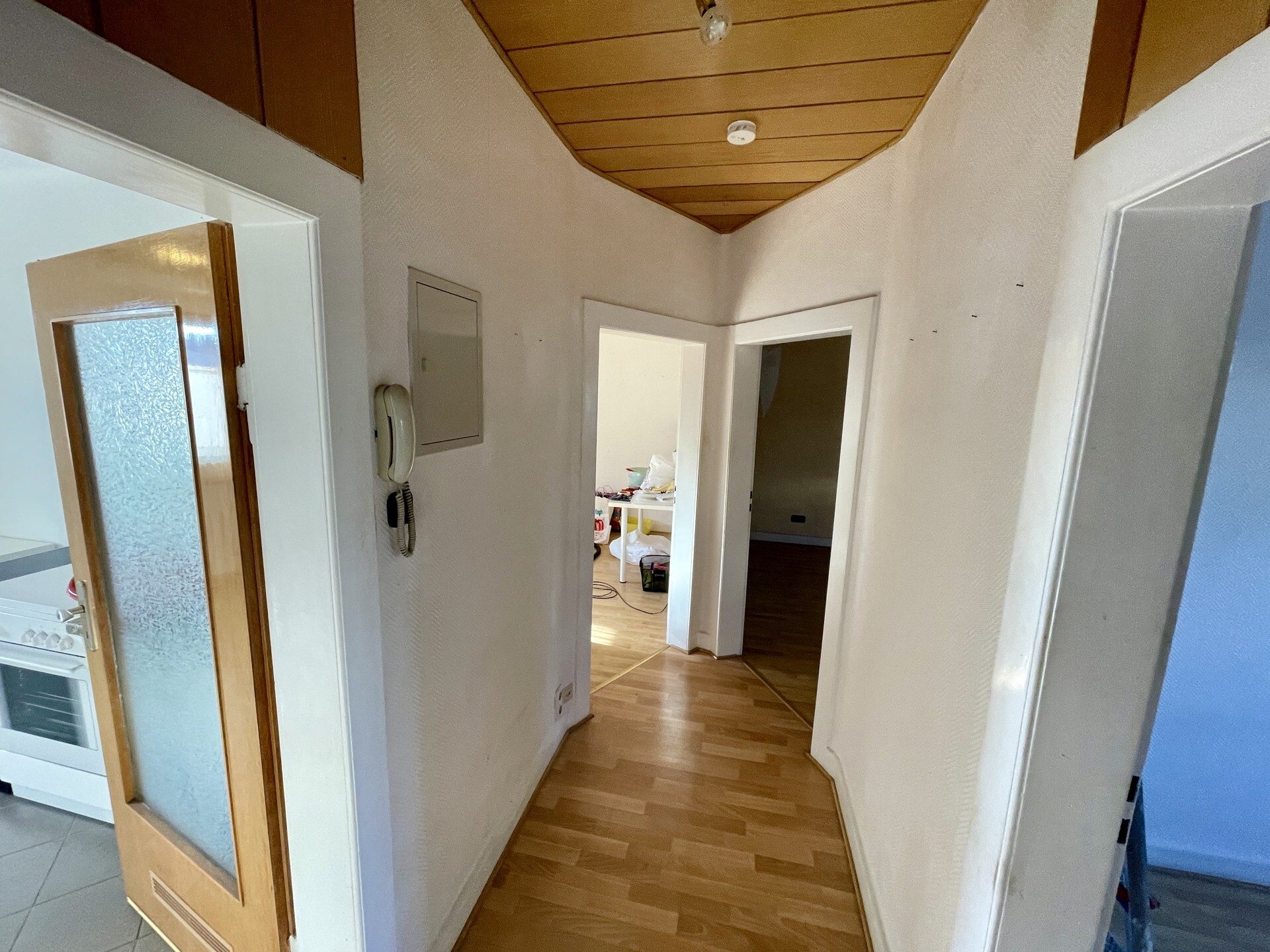 Immobilienangebot - Kassel / Forstfeld - Wohnen - Generationen-Doppelhaushälfte in KS-Forstfeld!
KEINE KÄUFERPROVISION