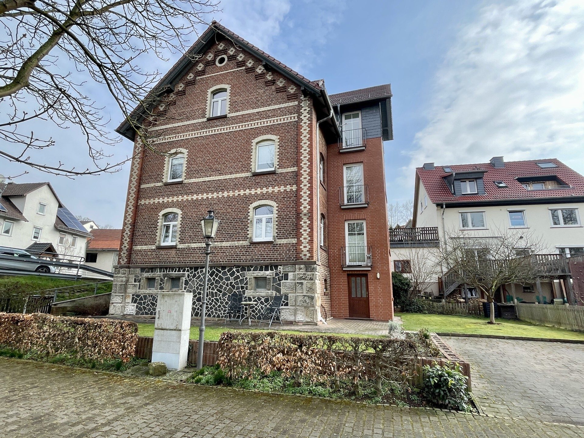 Immobilienangebot - Guxhagen - Wohnen - Schmuckstück an der Fulda: Saniertes Dreifamilienhaus in Guxhagen! KEINE KÄUFERPROVISION