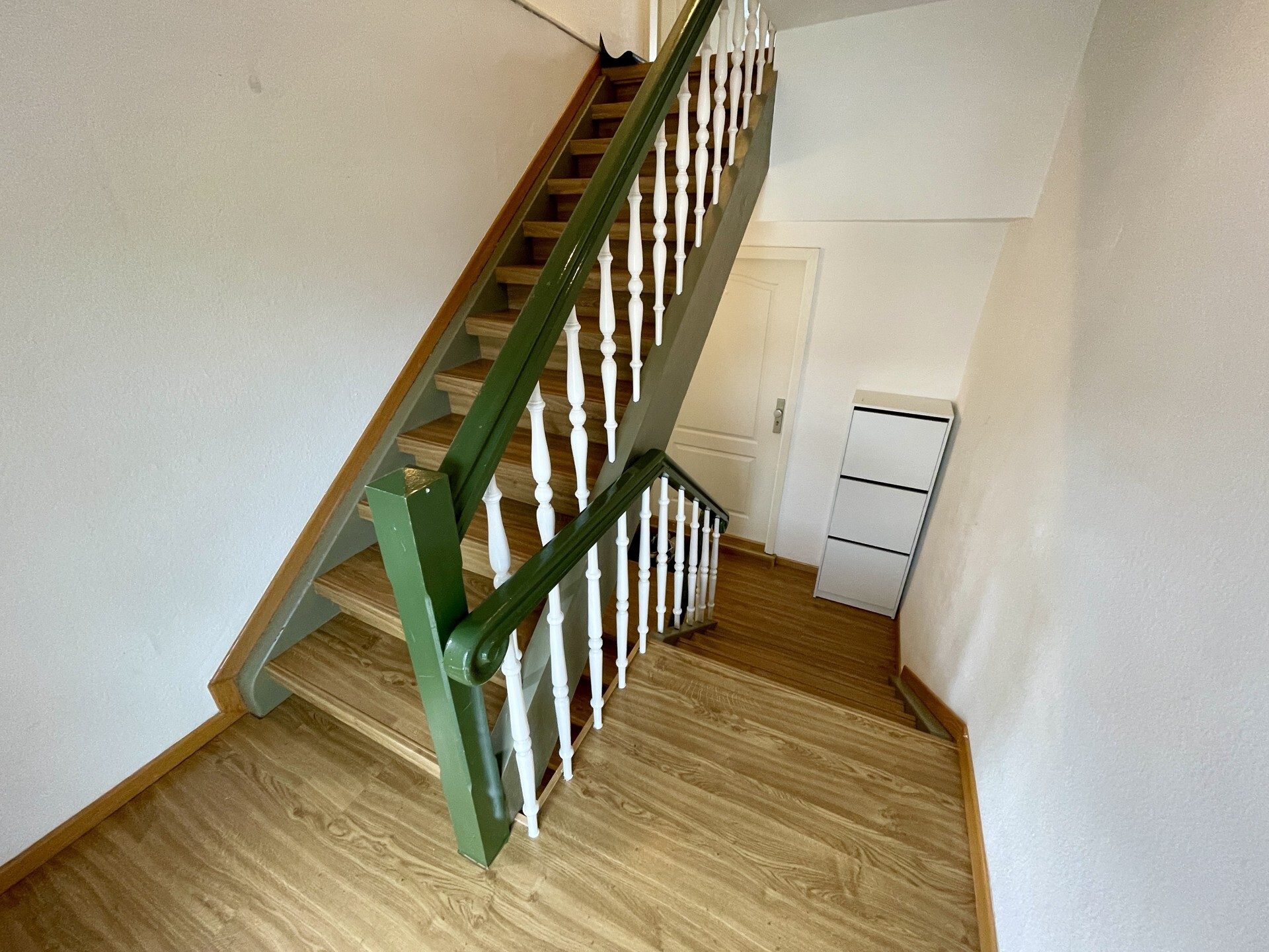 Immobilienangebot - Guxhagen - Wohnen - Schmuckstück an der Fulda: Saniertes Dreifamilienhaus in Guxhagen! KEINE KÄUFERPROVISION