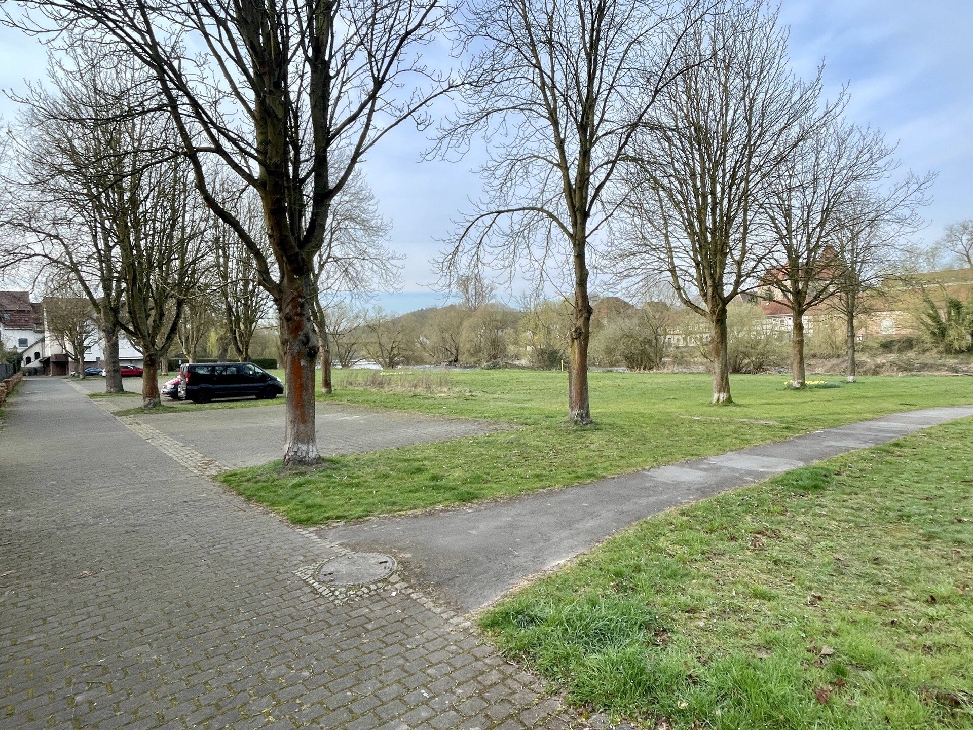 Immobilienangebot - Guxhagen - Wohnen - Schmuckstück an der Fulda: Saniertes Dreifamilienhaus in Guxhagen! KEINE KÄUFERPROVISION