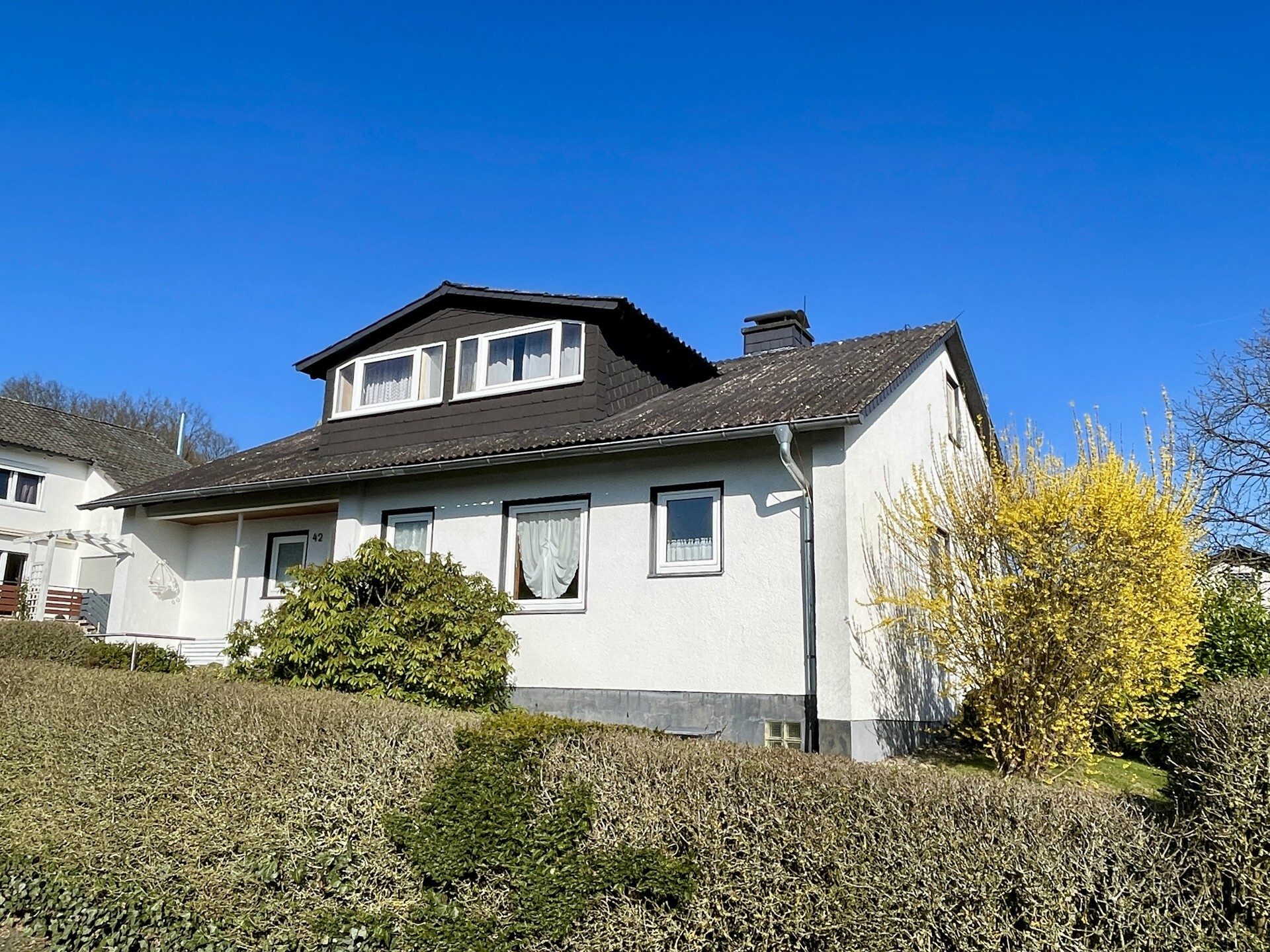 Immobilienangebot - Immenhausen - Wohnen - Individuelles Domizil für Paare oder kleine Familien!
KEINE KÄUFERPROVISION