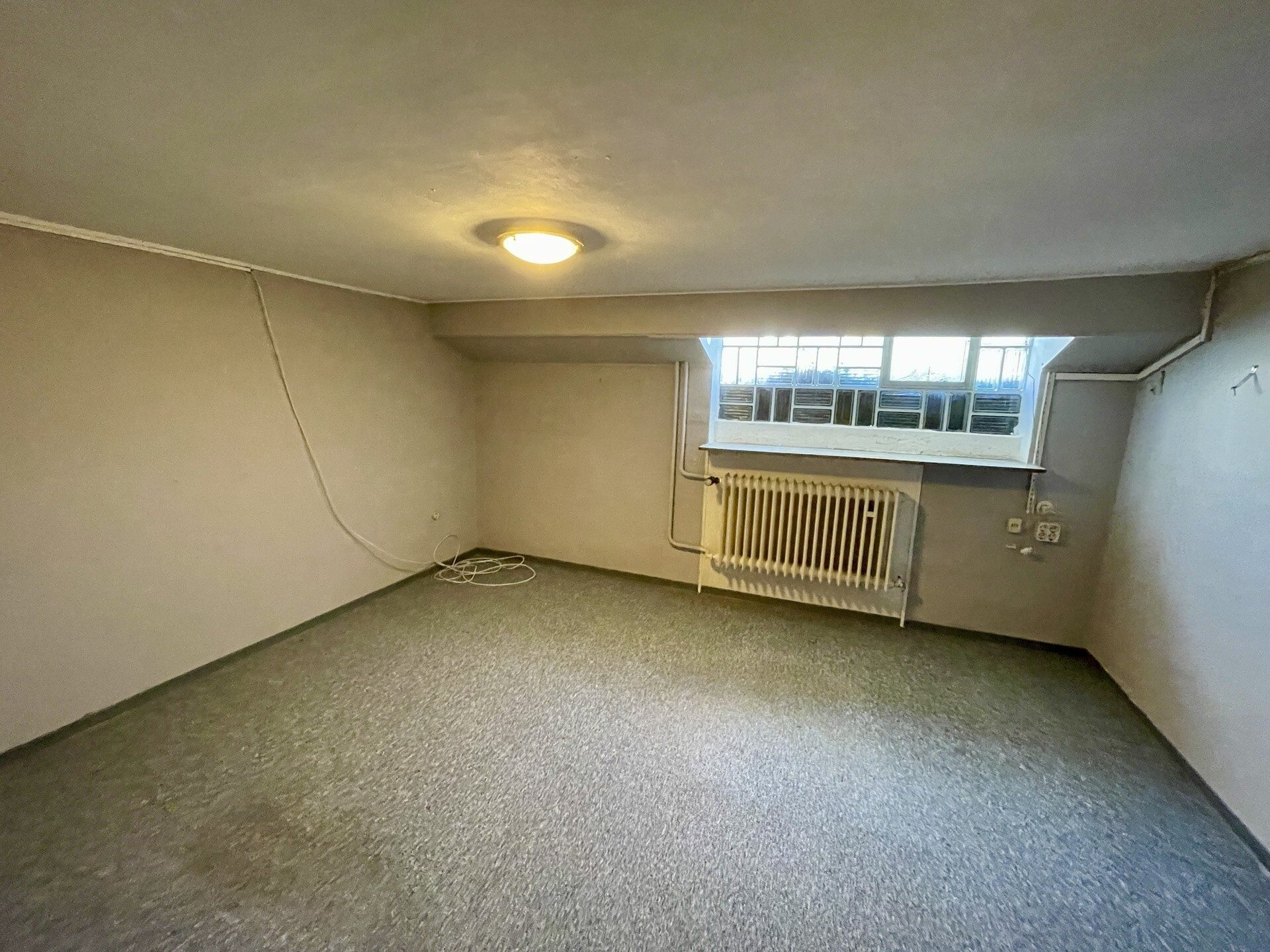 Immobilienangebot - Immenhausen - Wohnen - Individuelles Domizil für Paare oder kleine Familien!
KEINE KÄUFERPROVISION