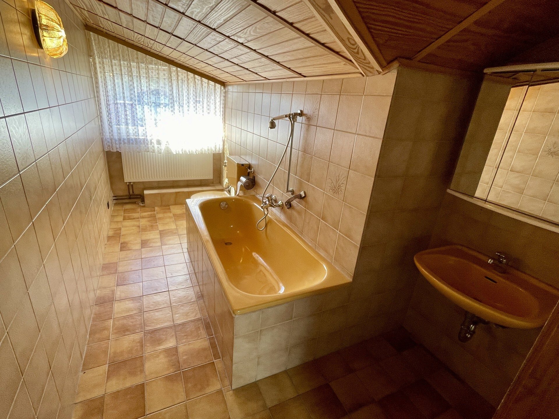 Immobilienangebot - Immenhausen - Wohnen - Individuelles Domizil für Paare oder kleine Familien!
KEINE KÄUFERPROVISION
