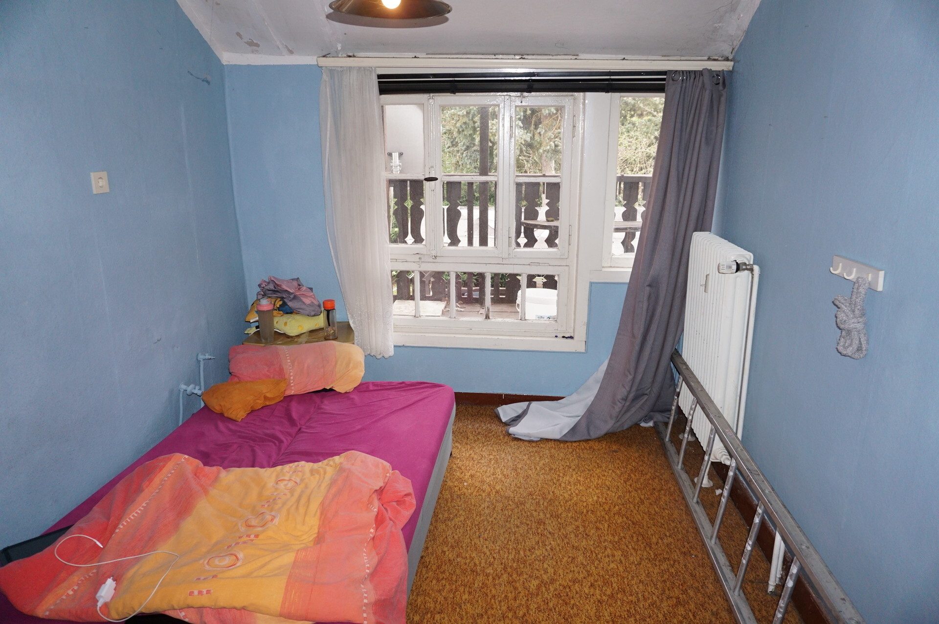 Immobilienangebot - Malsfeld - Wohnen - Großzügiges Haus mit Sanierungsbedarf. Keine Käuferprovision!