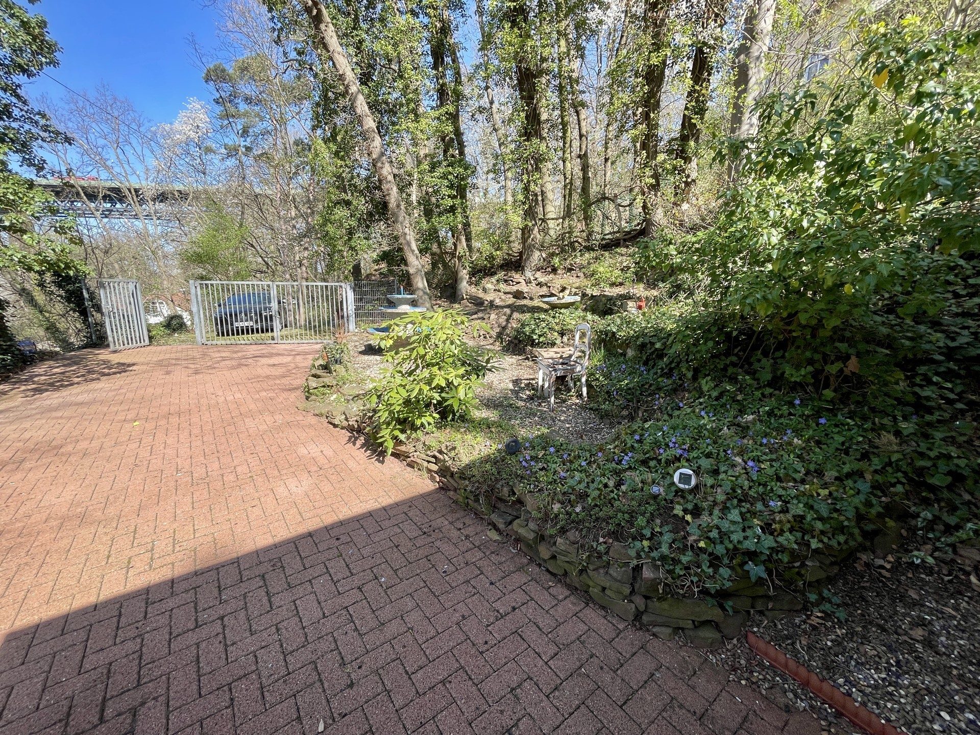 Immobilienangebot - Fuldabrück / Bergshausen - Wohnen - Tolle Lage direkt an der Fulda: Sanierungsobjekt in Bergshausen! KEINE KÄUFERPROVISION