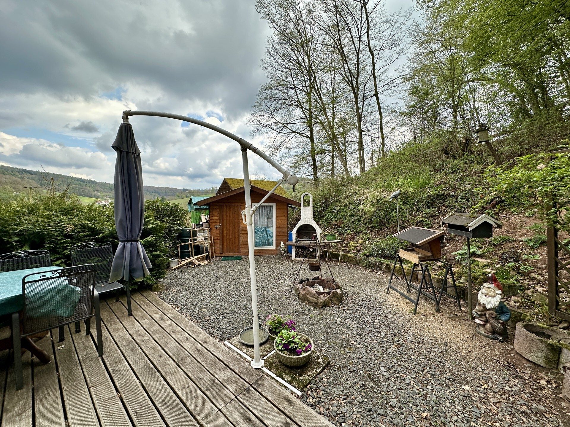 Immobilienangebot - Knüllwald - Wohnen - Wohnen mit Weitblick - Holzhaus in Knüllwald OT! Keine Käuferprovision!