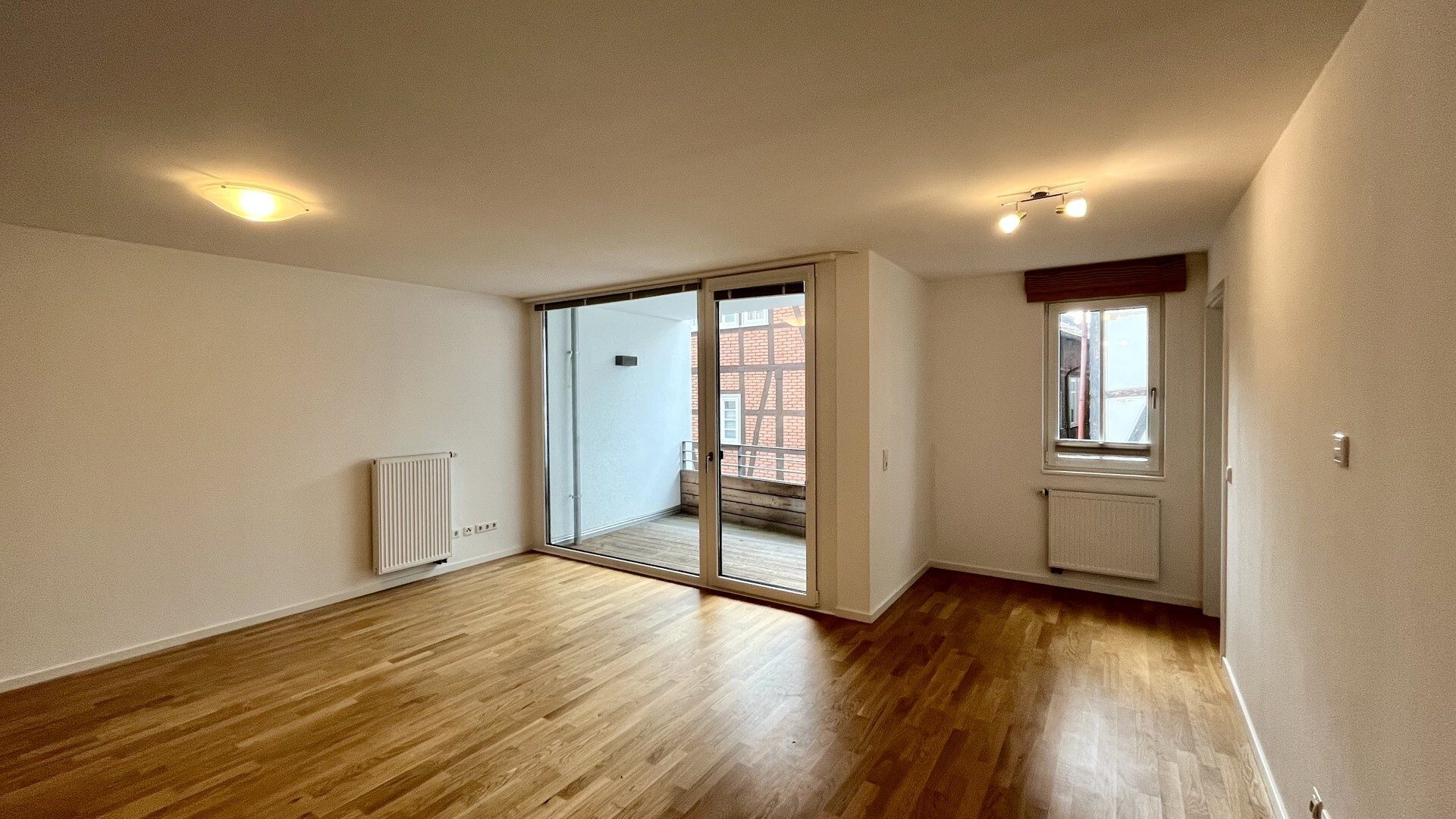 Immobilienangebot - Fritzlar - Wohnen - Exklusive 2ZKB-Wohnung mitten in der Stadt!