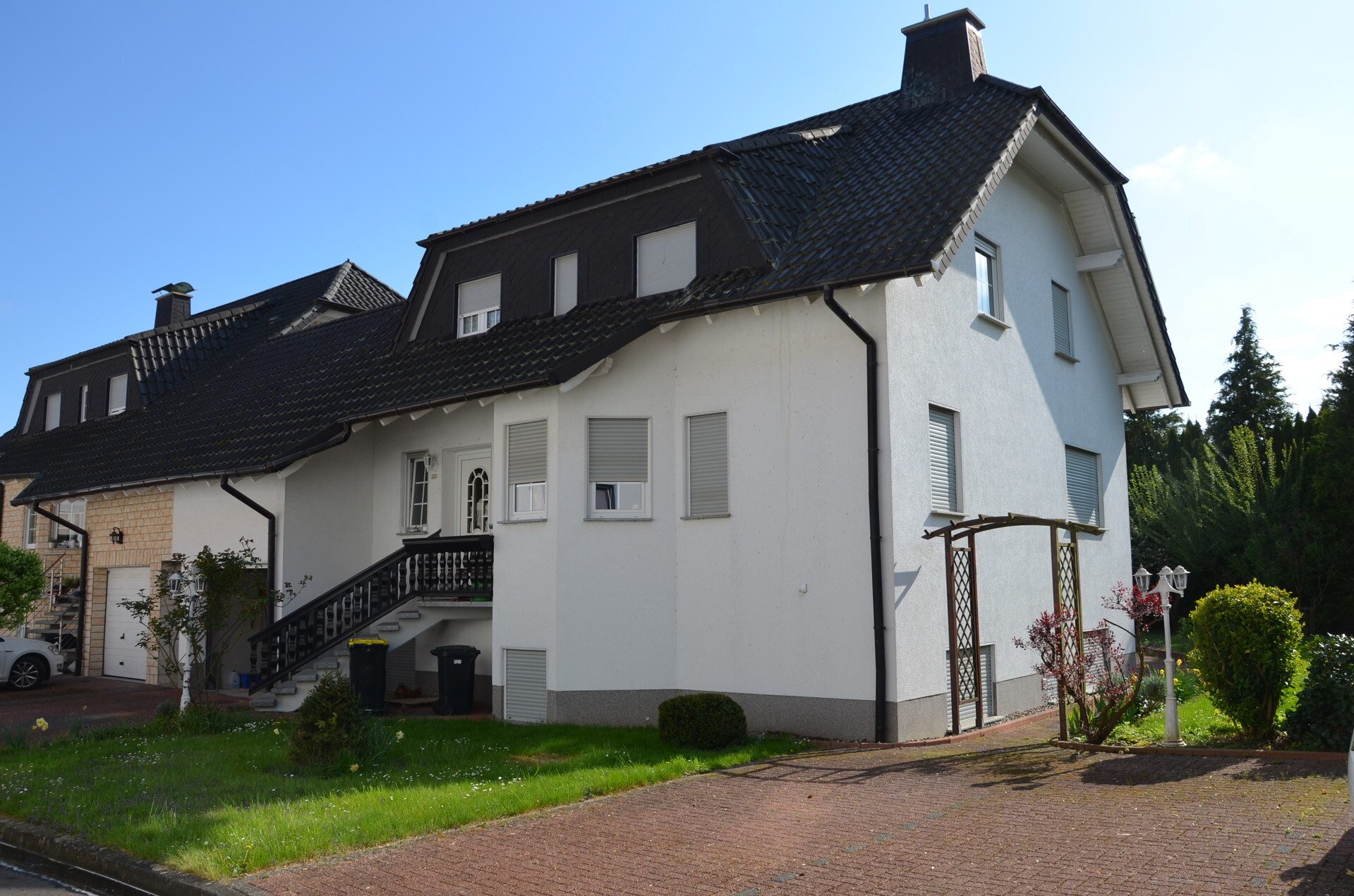 Immobilienangebot - Borken - Wohnen - Großzügiges Einfamilienhaus mit Einliegerwohnung und Garten in massiver Bauweise zu verkaufen!