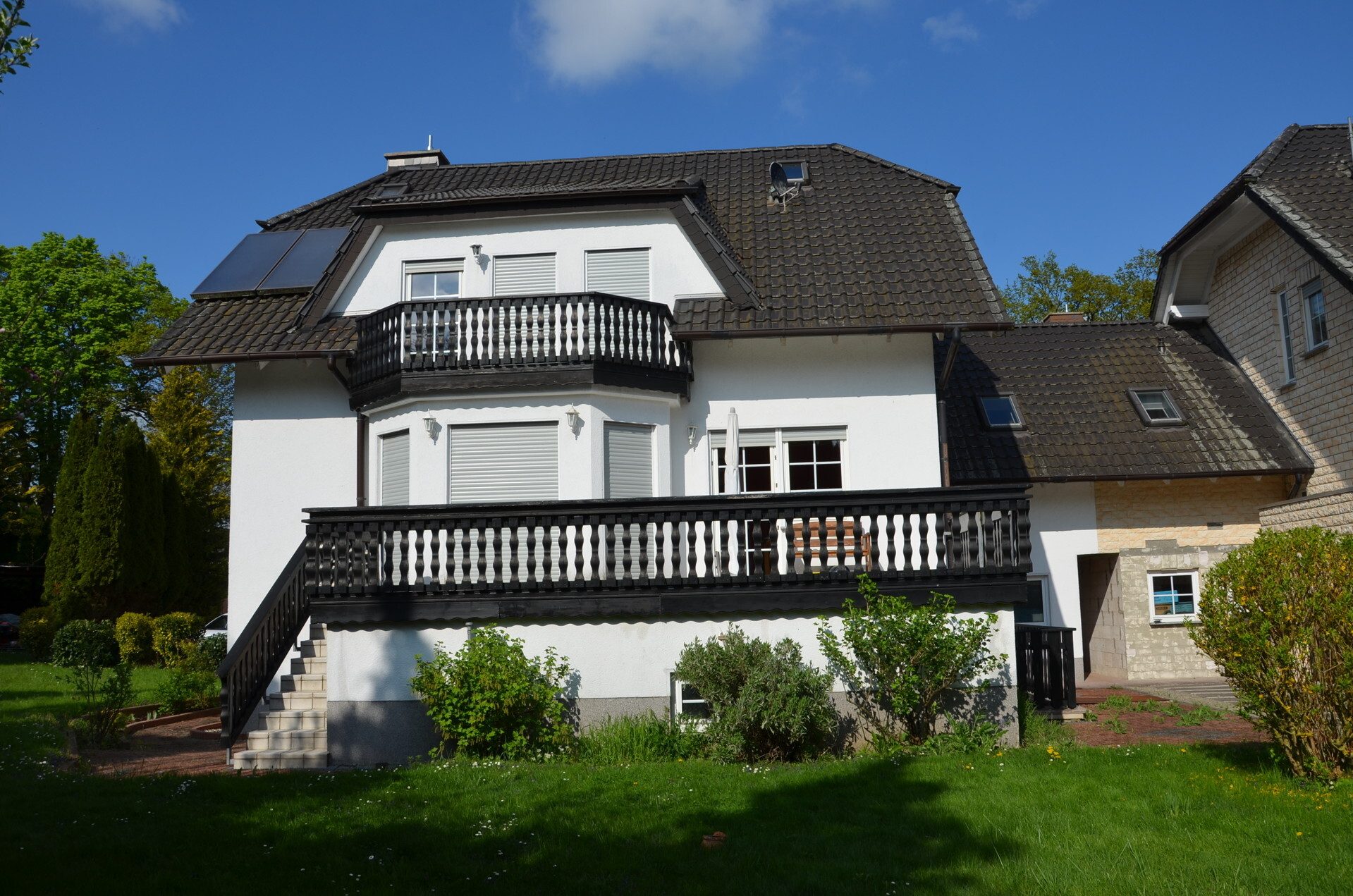 Immobilienangebot - Borken - Wohnen - Großzügiges Einfamilienhaus mit Einliegerwohnung und Garten in massiver Bauweise zu verkaufen!